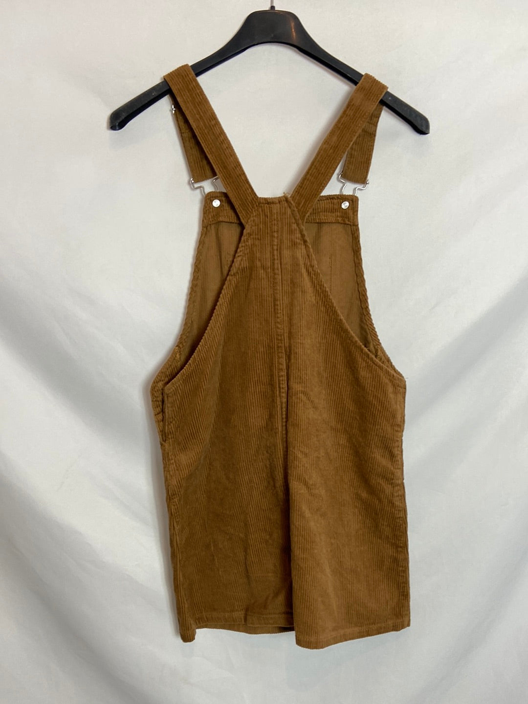 BERSHKA. Peto marrón corto pana. T.34