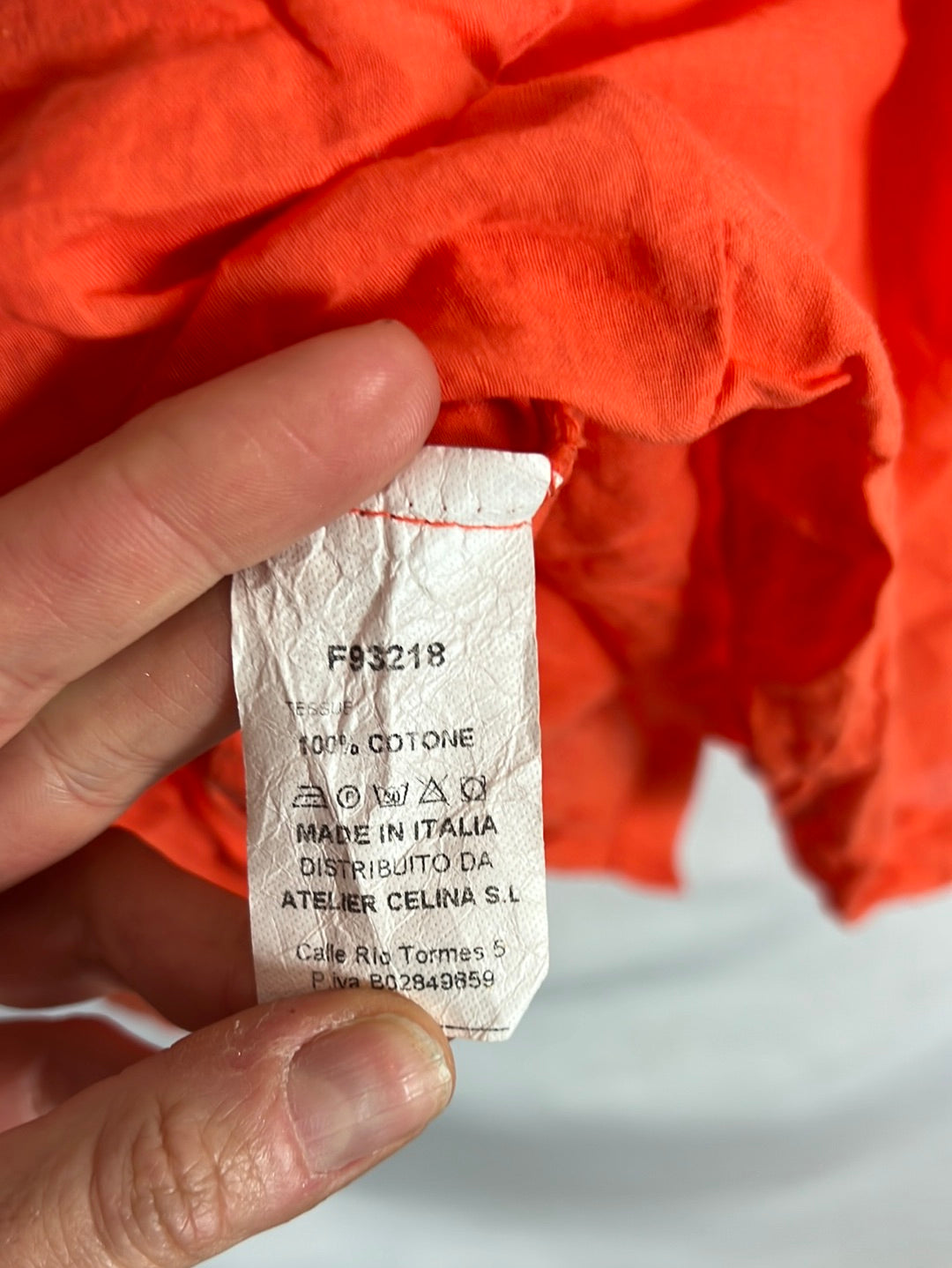 ONLY ONE. Blusa fluida naranja Tu(s/m)