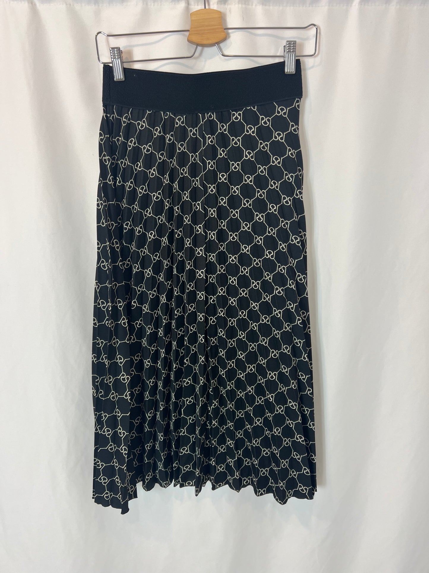 ZÚA. Falda midi plisada estampada. T S/M