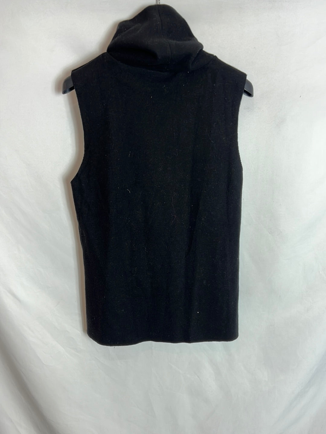 ZARA. Top negro punto T.s