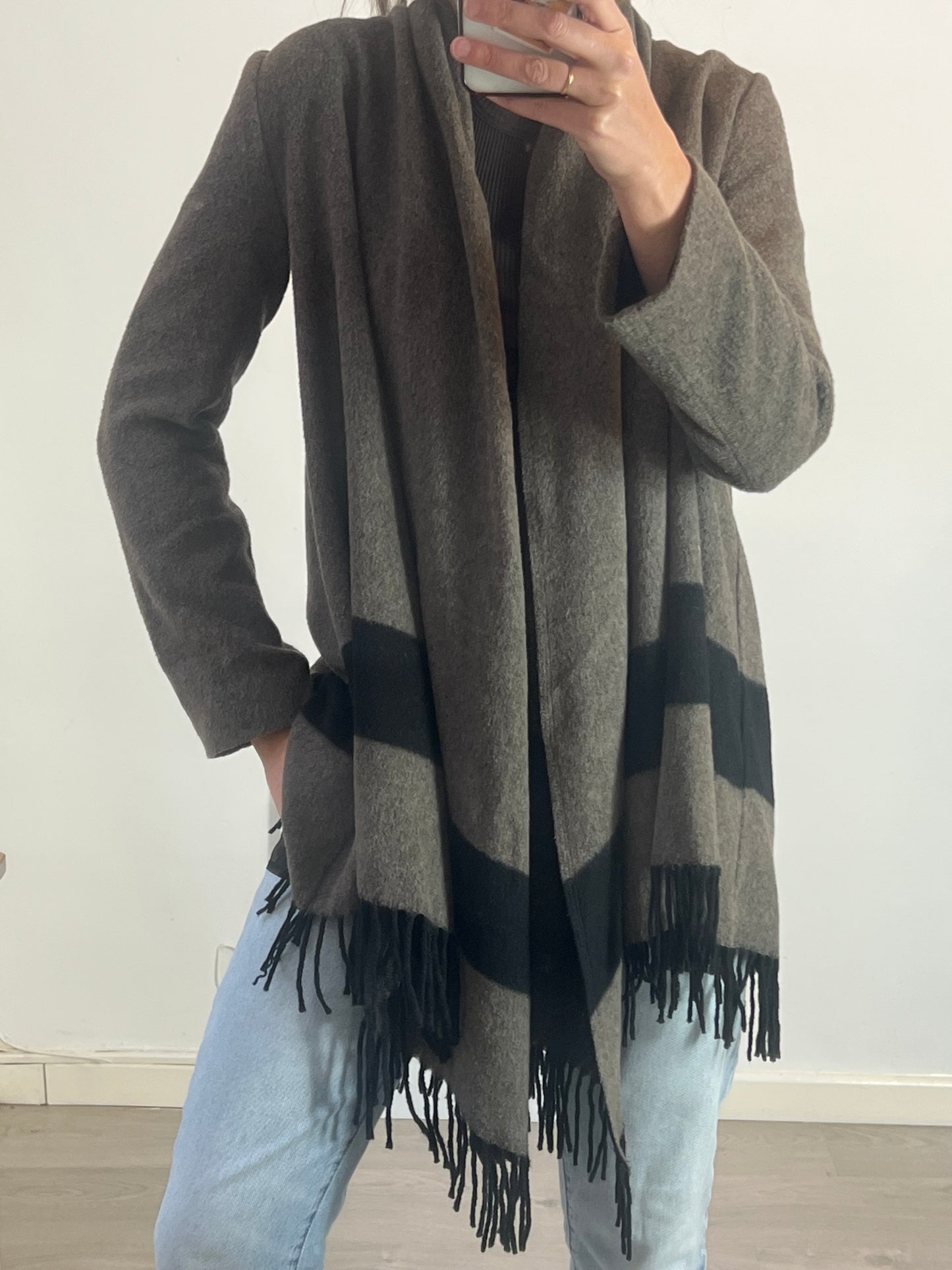 ZARA. Brown flecked cardigan T.xs