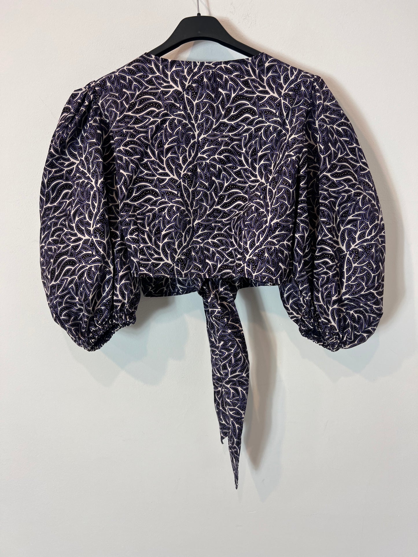 WAMY. Top cruzado manga abullonada. T S/M