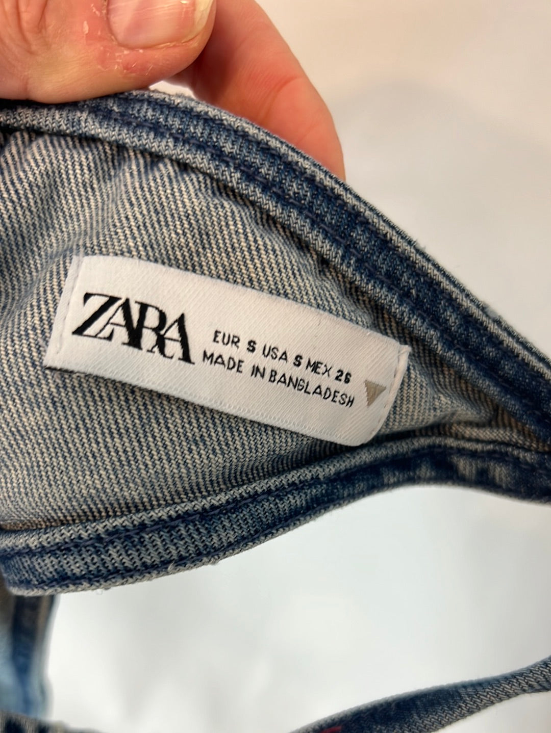 ZARA. Knotted denim top. TS