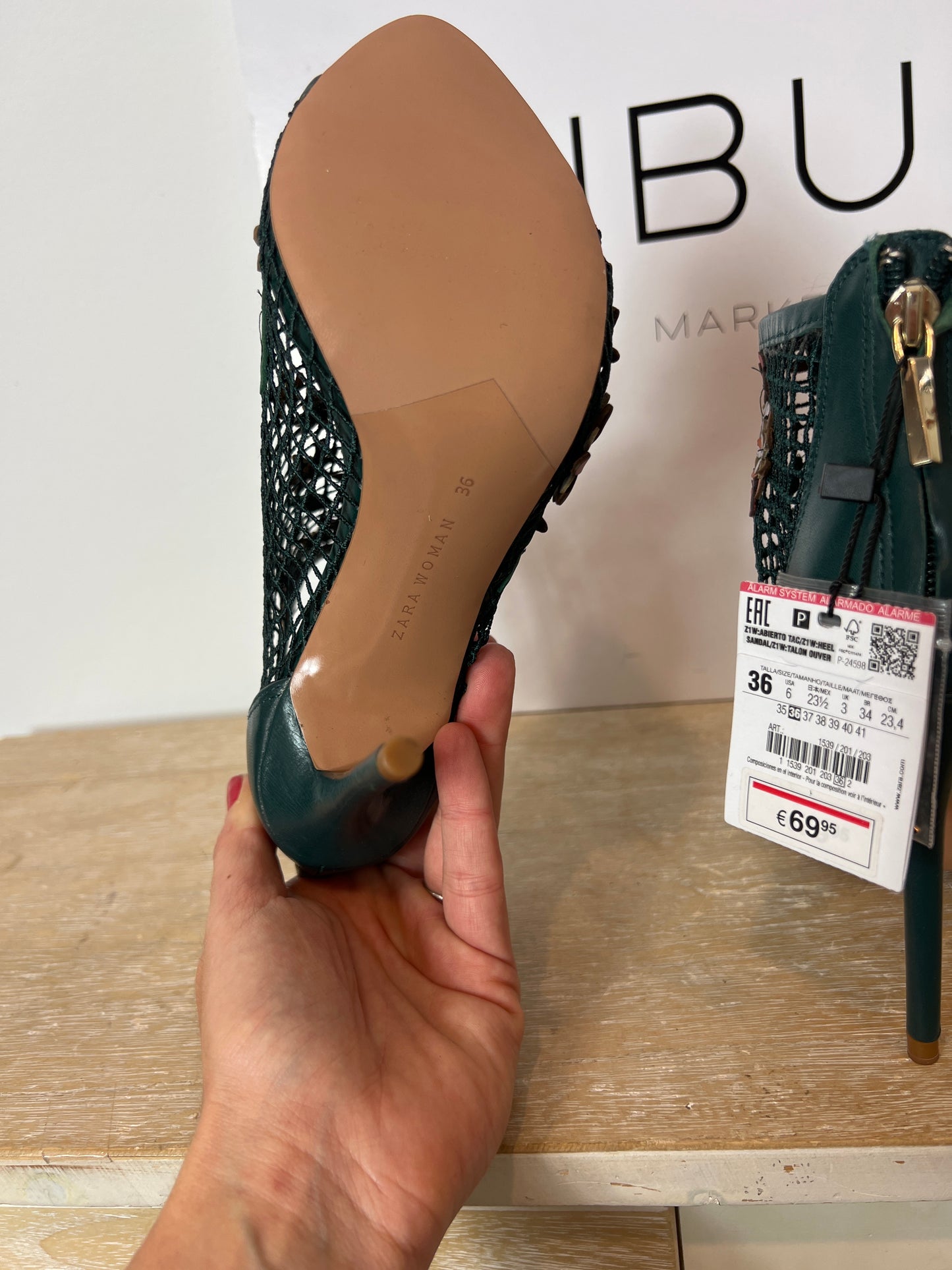 ZARA. Green leather mesh ankle boots, size 36