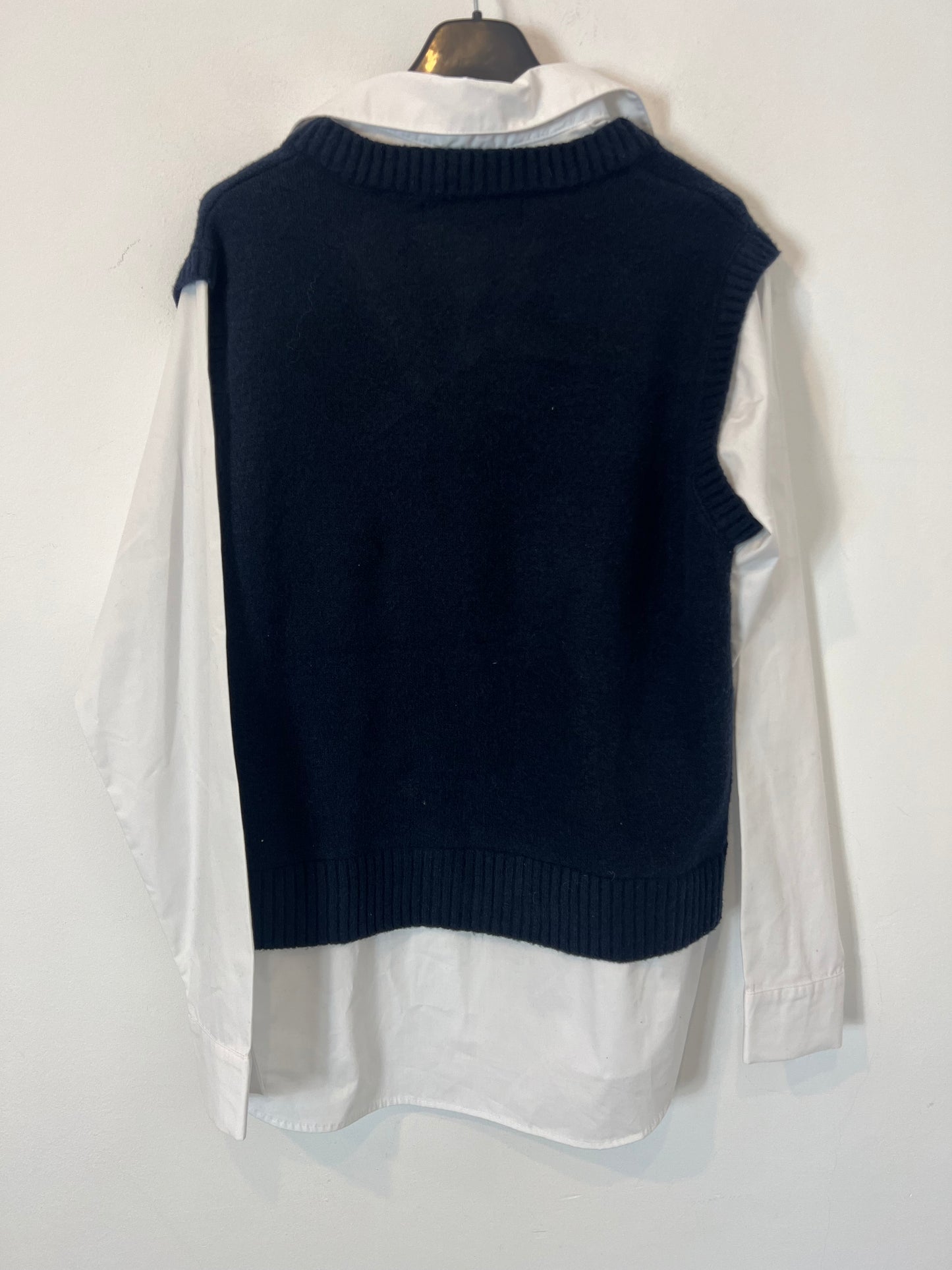 PRIMARK. Chaleco punto con camisa. T S