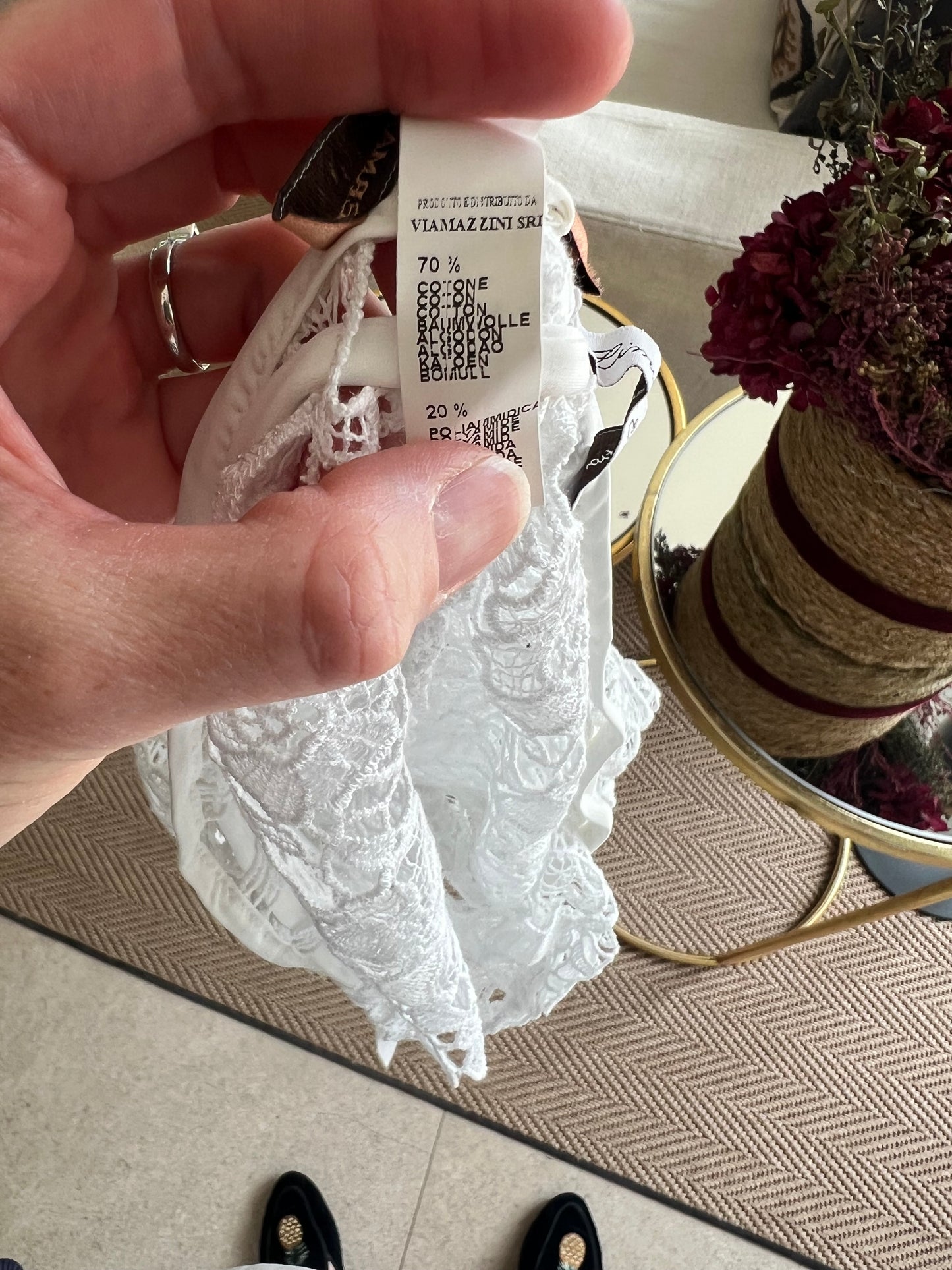 ERMANNO SCERVINO. White lace shorts Ts