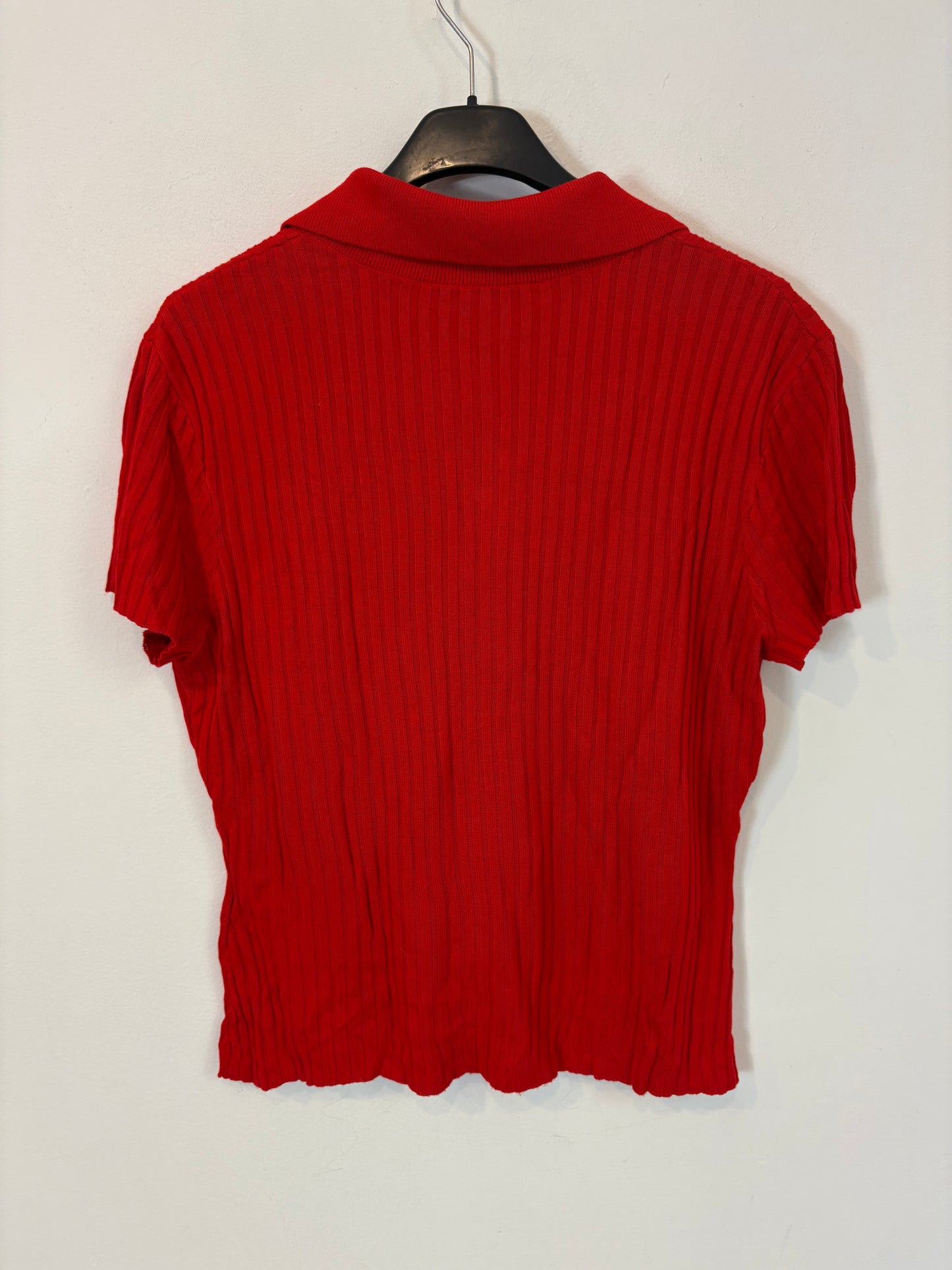 ZARA. Top rojo canalé. T M