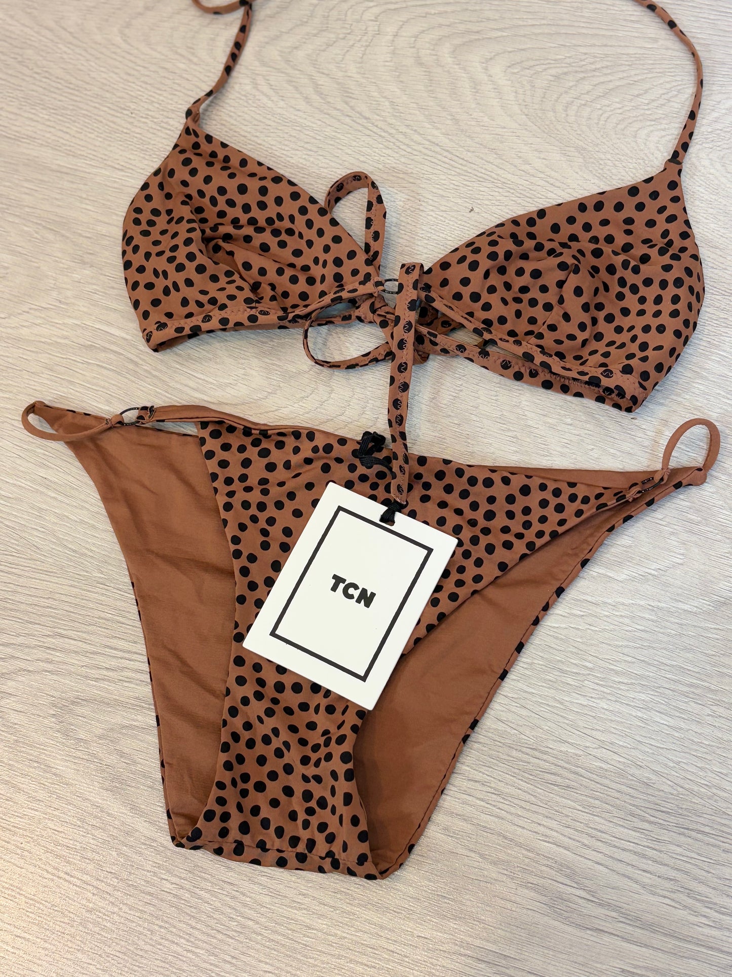 TCN. Bikini marrón topitos negros. T XS/S