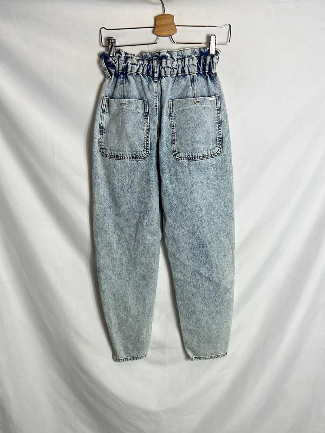 OTHERS. Distressed denim with elastic waistband. Size 38