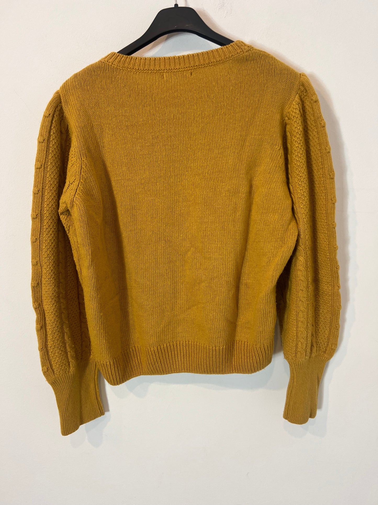 THE NEW SOCIETY. jersey mostaza ochos T.s