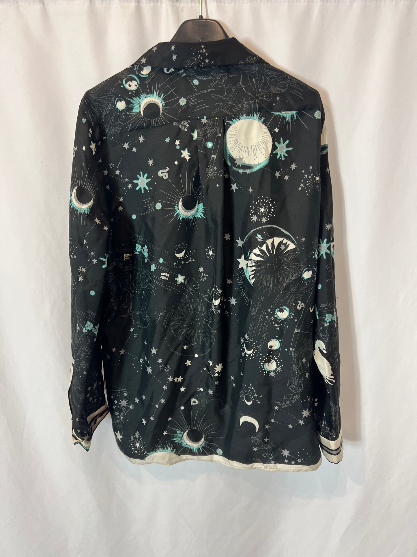 ZARA. Black printed blouse T.xs