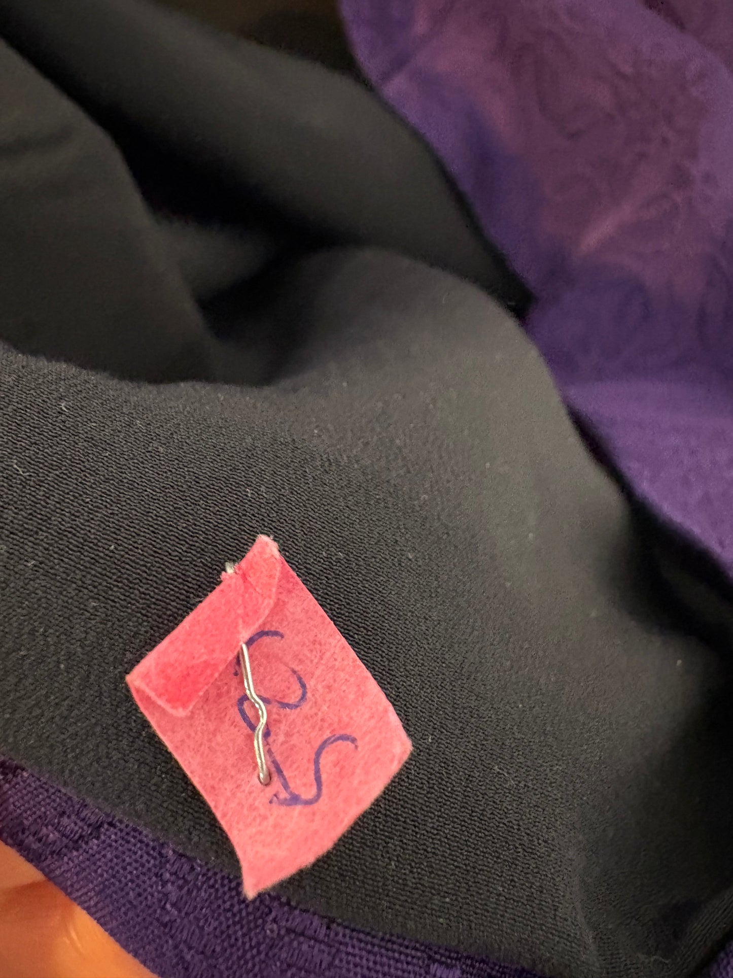 LOEWE. Vestido corto anagrama