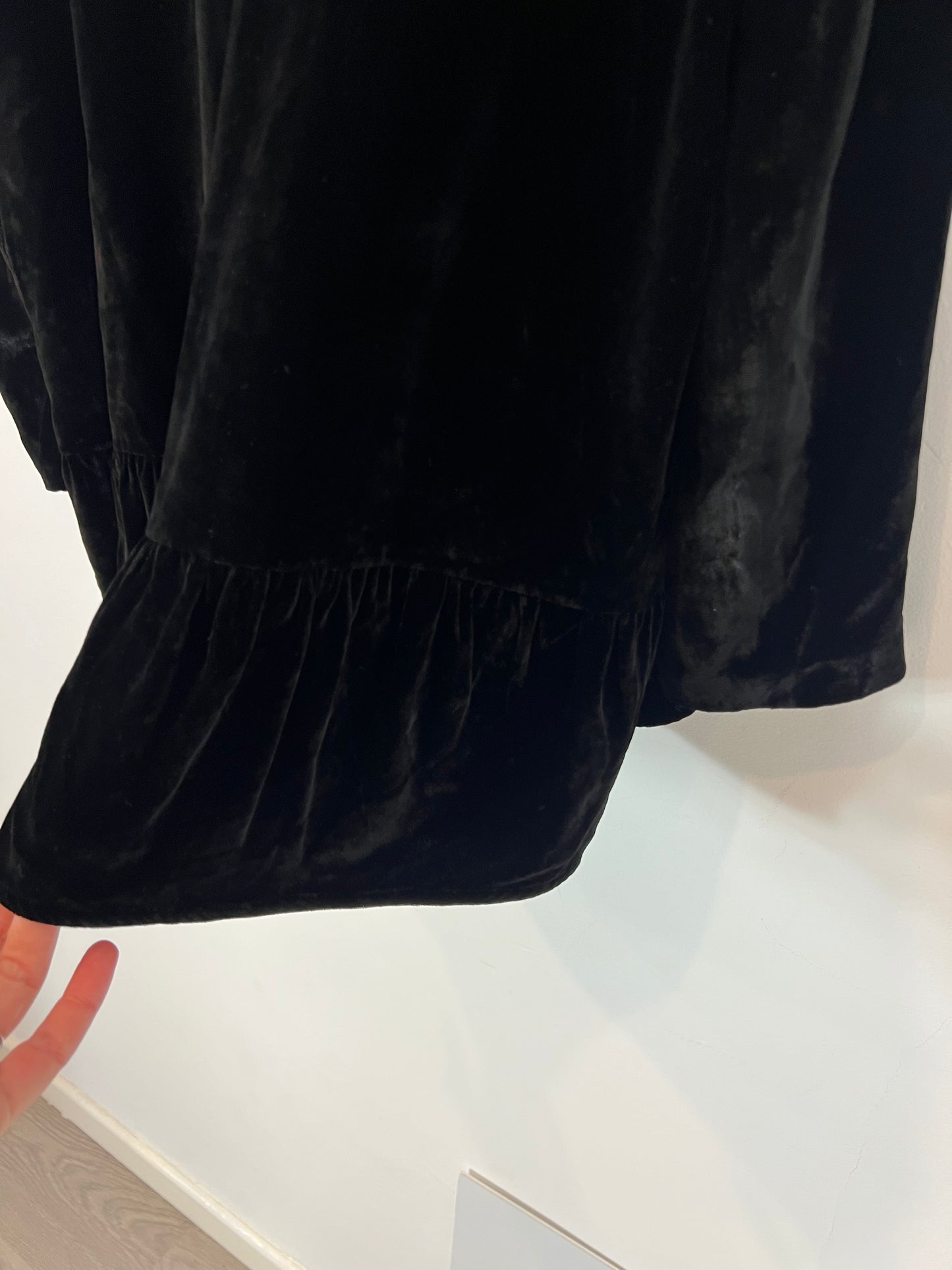 MASSCOB. Blazer negra terciopelo T. 36