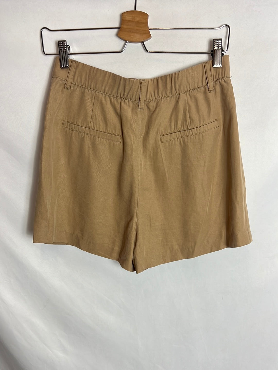 ZARA. Bermudas fluidos bolsillos. T S