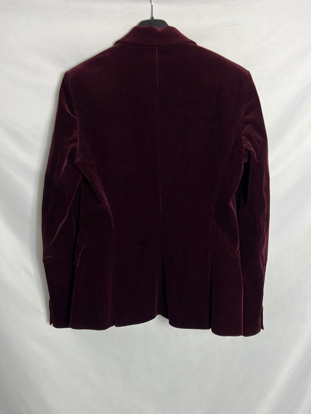 BOSS. Blazer micro pana burdeos. T 38