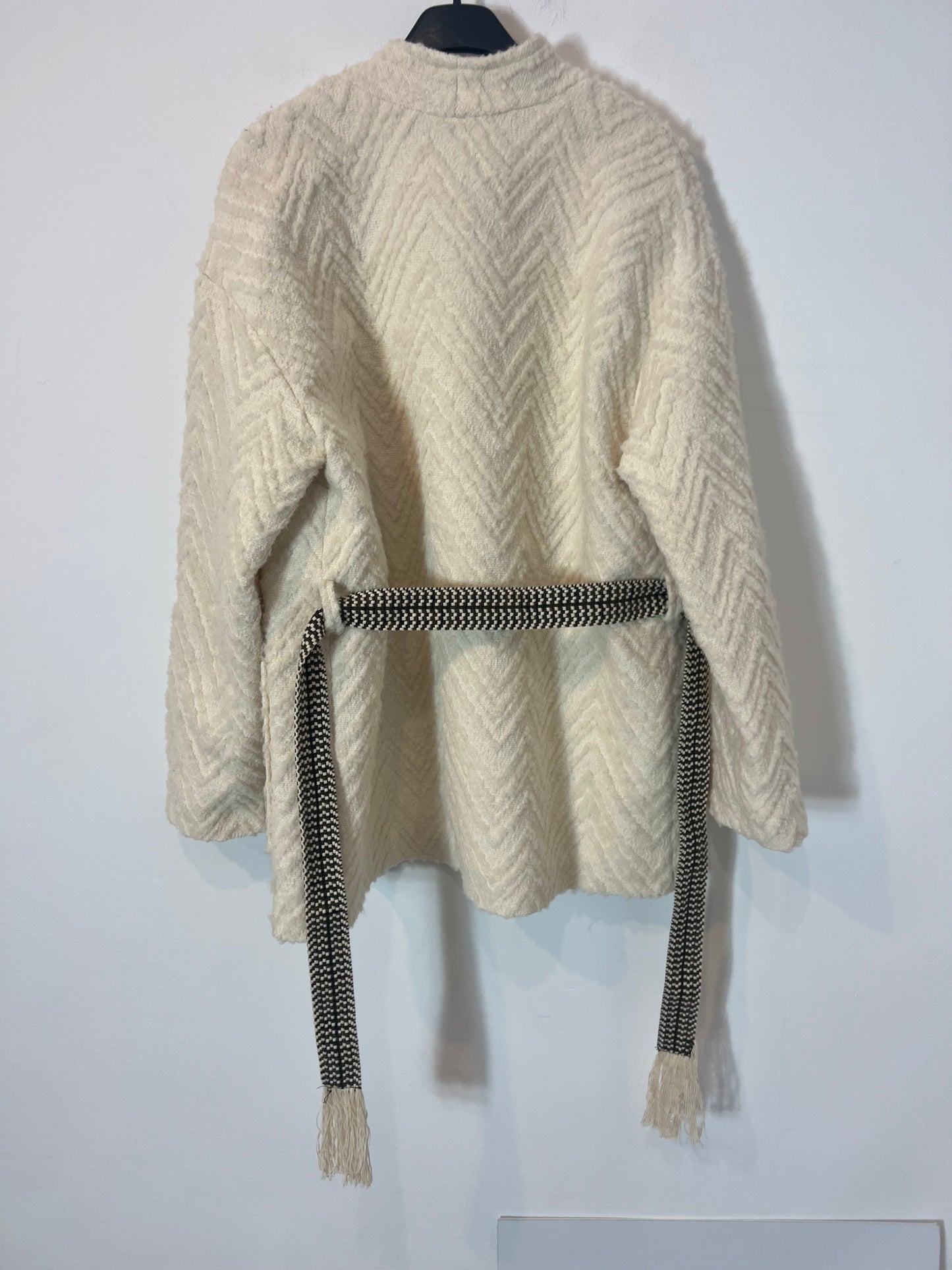 LA PETITE FRANÇAISE. Abrigo beige textura T.36