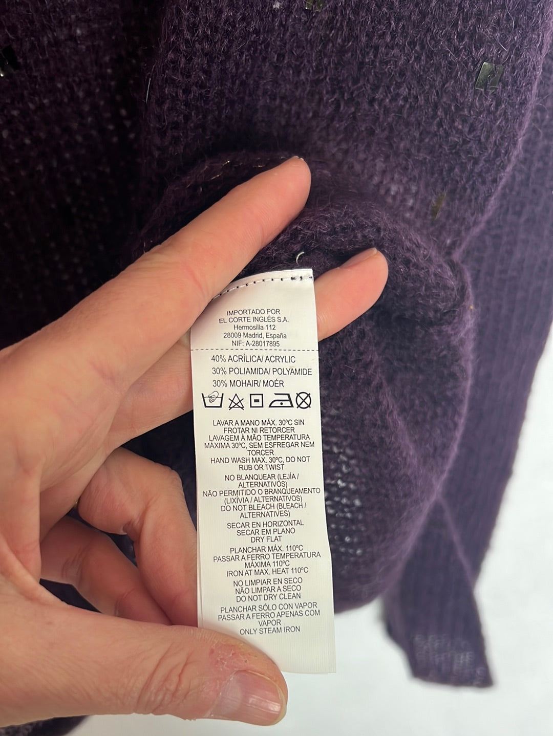 TINTORETTO. Eggplant sweater with sequin details. T 2 (M)