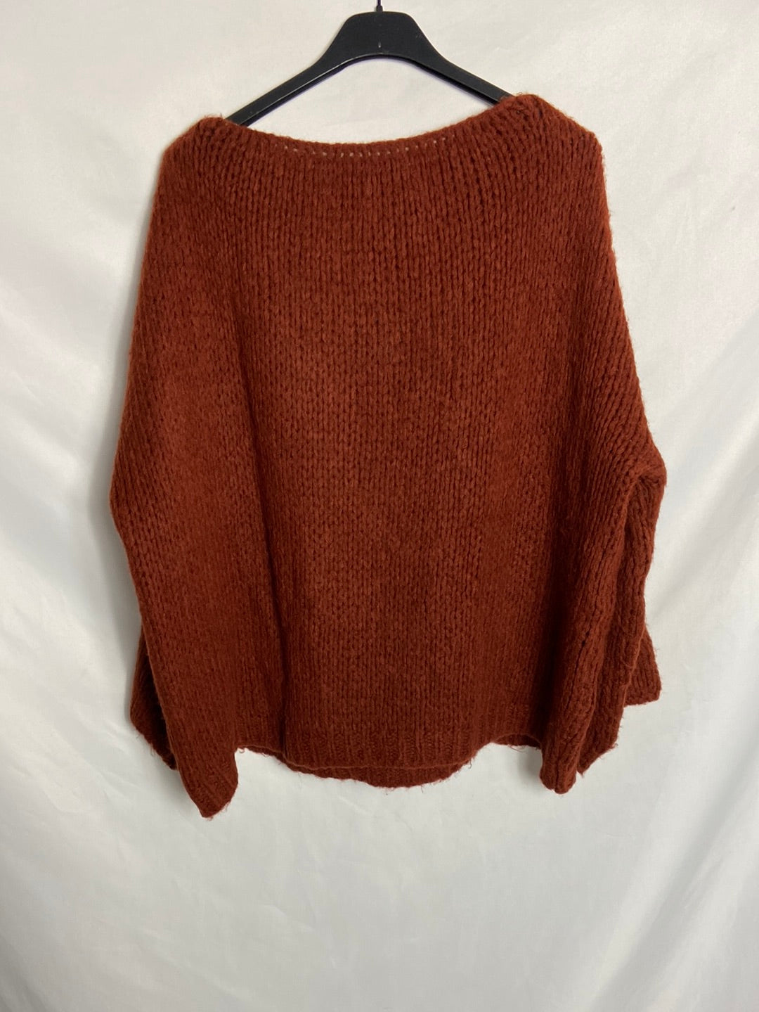 OTHERS. Brown knit sweater S. U (M)