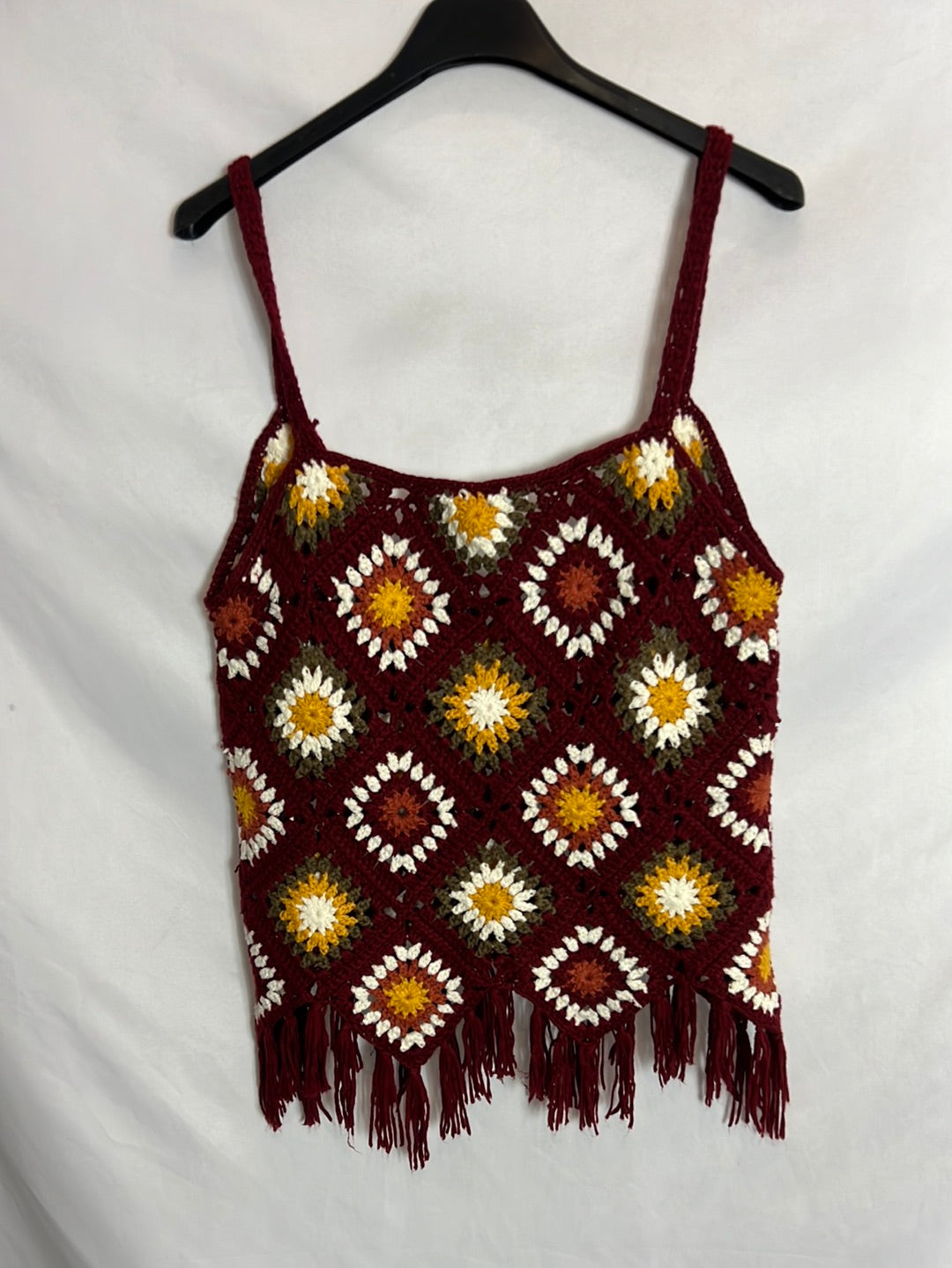 SFERA. Top crochet burdeos. T M