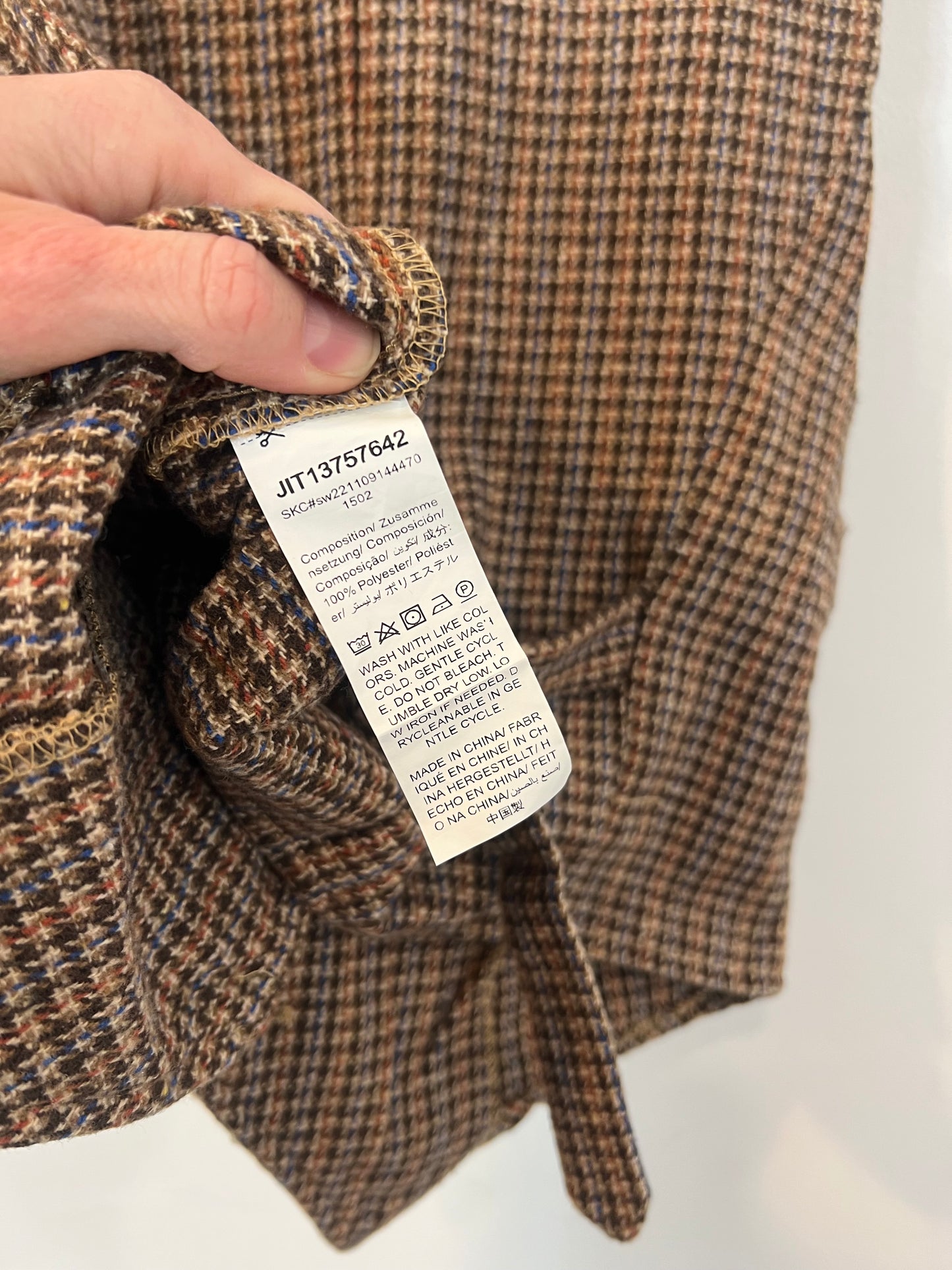 OTRAS. Chaleco pata de gallo