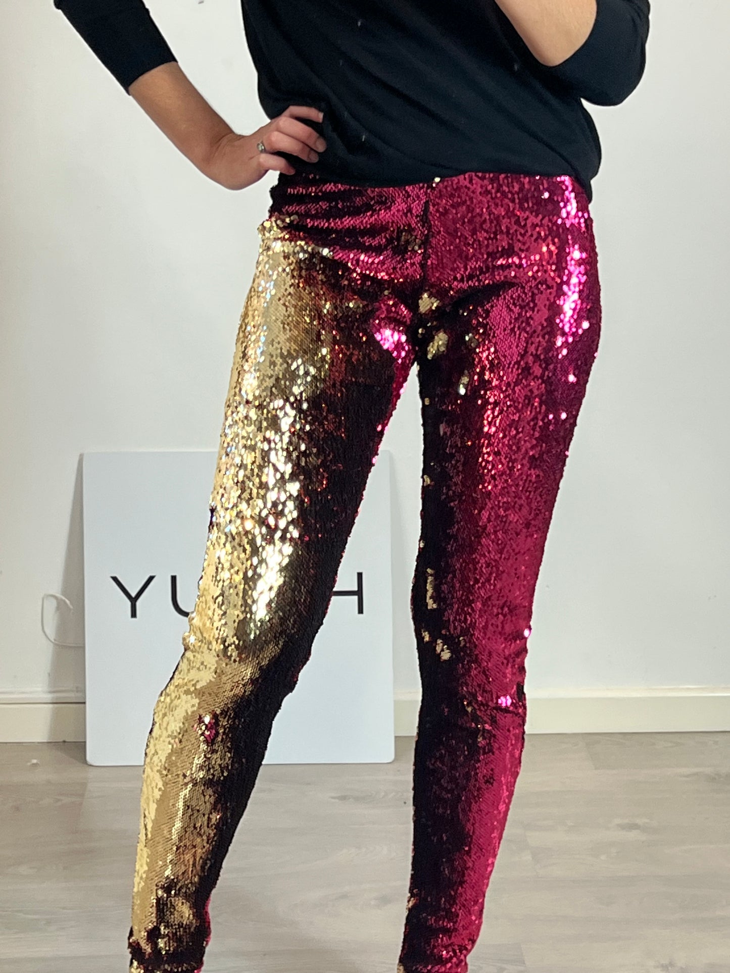 ALEXANDRE VAUTHIER. Two-tone sequin trousers, size 38
