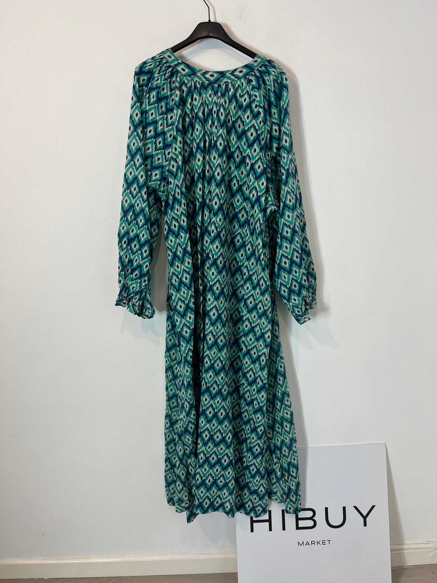 BUGANVILIA. Long dress with blue diamond print, size 3XL
