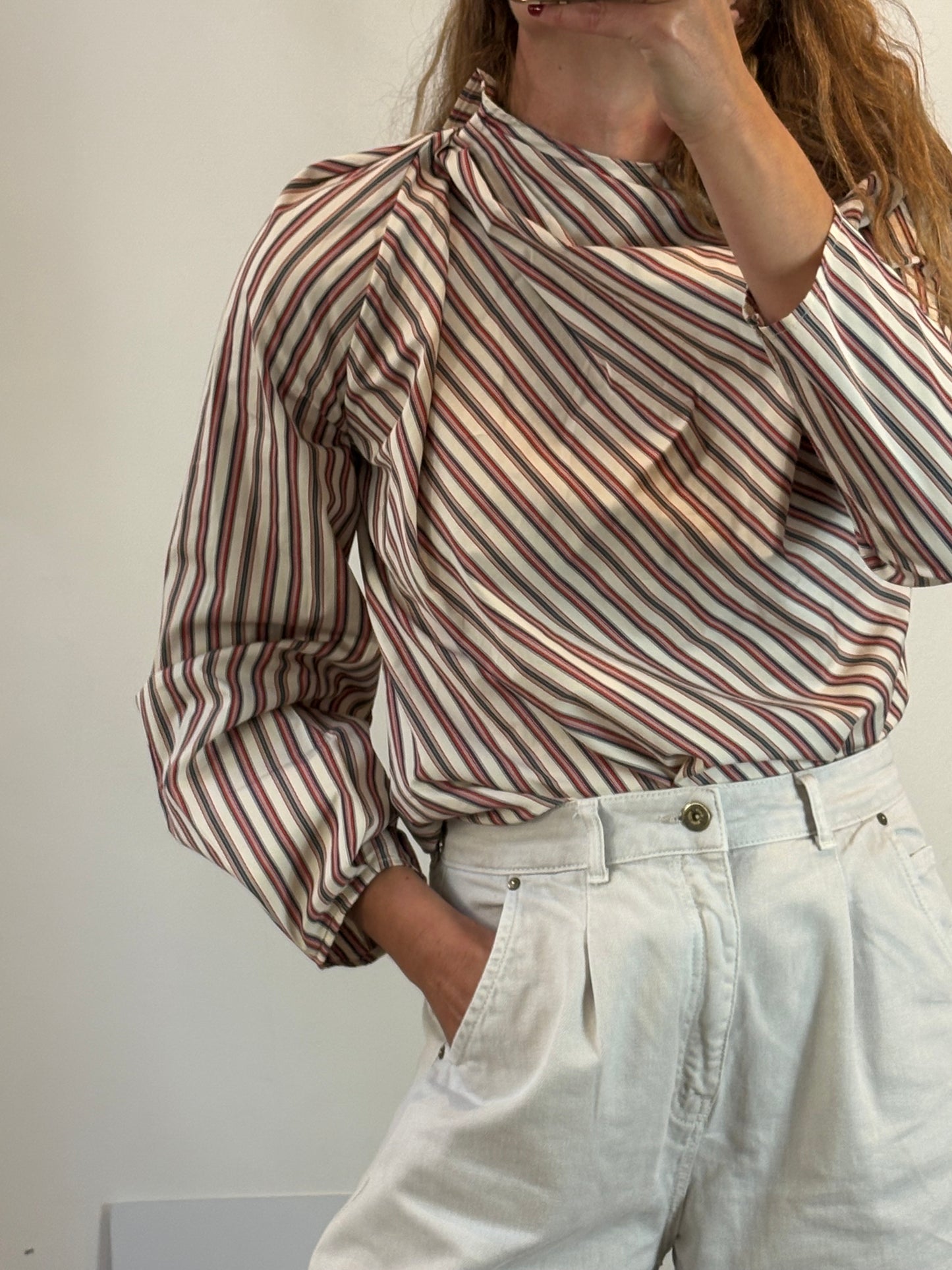 THE LABEL EDITION. Total look falda y blusa rayas asimetrias