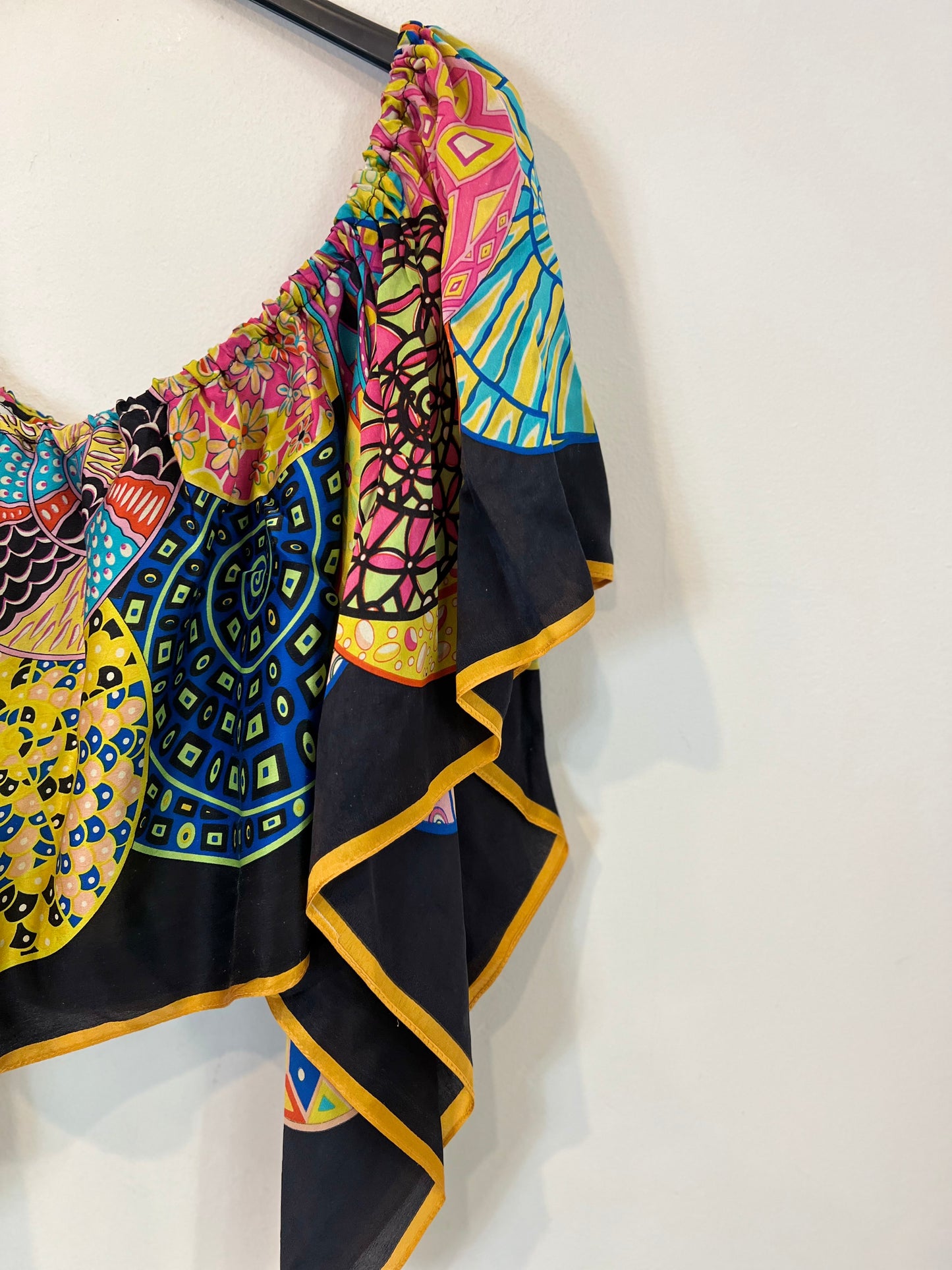 ZAITEGUI. Total look top y falda seda T.s/m