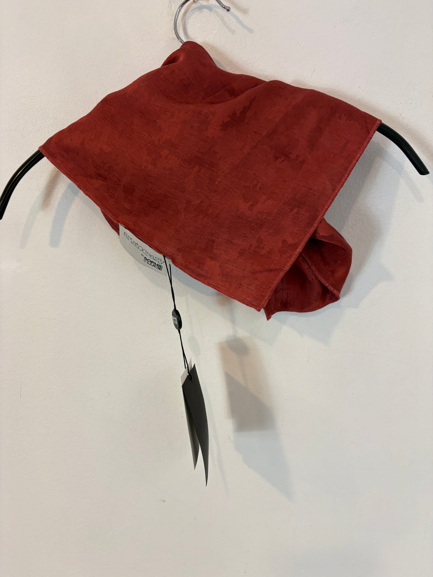 SOPHIE & LUCIE. Pañuelo teja con lino