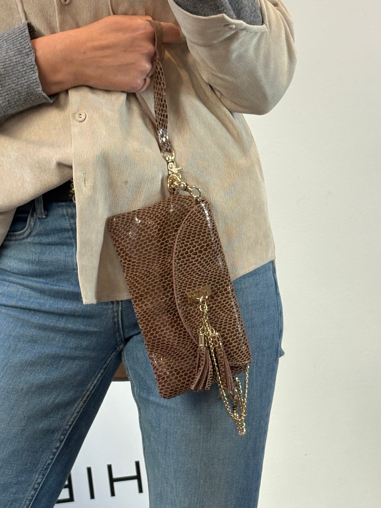 OTRAS. Bolso piel marrón doble asa