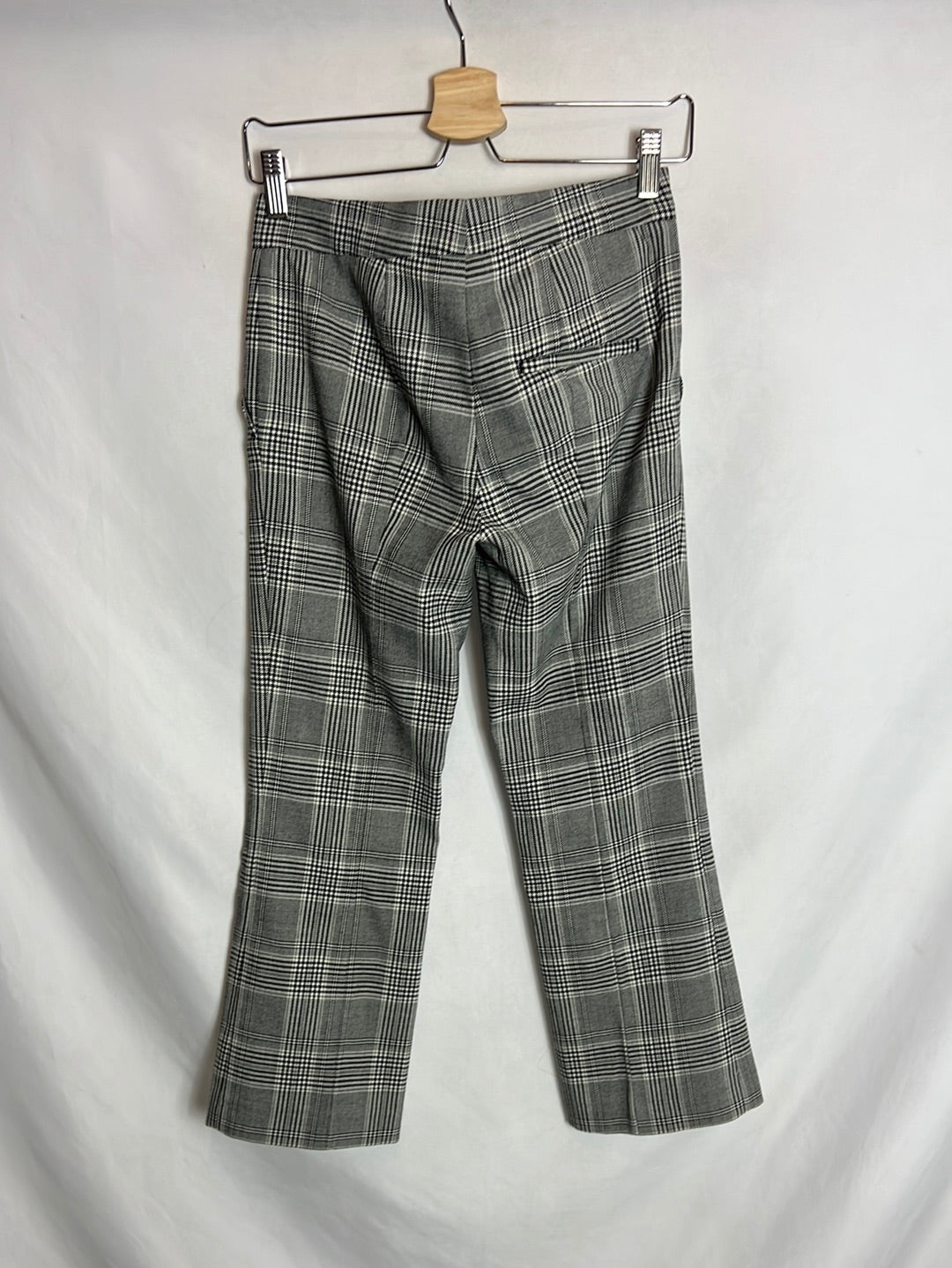 ZARA. Pantalón cuadros crop . T XS