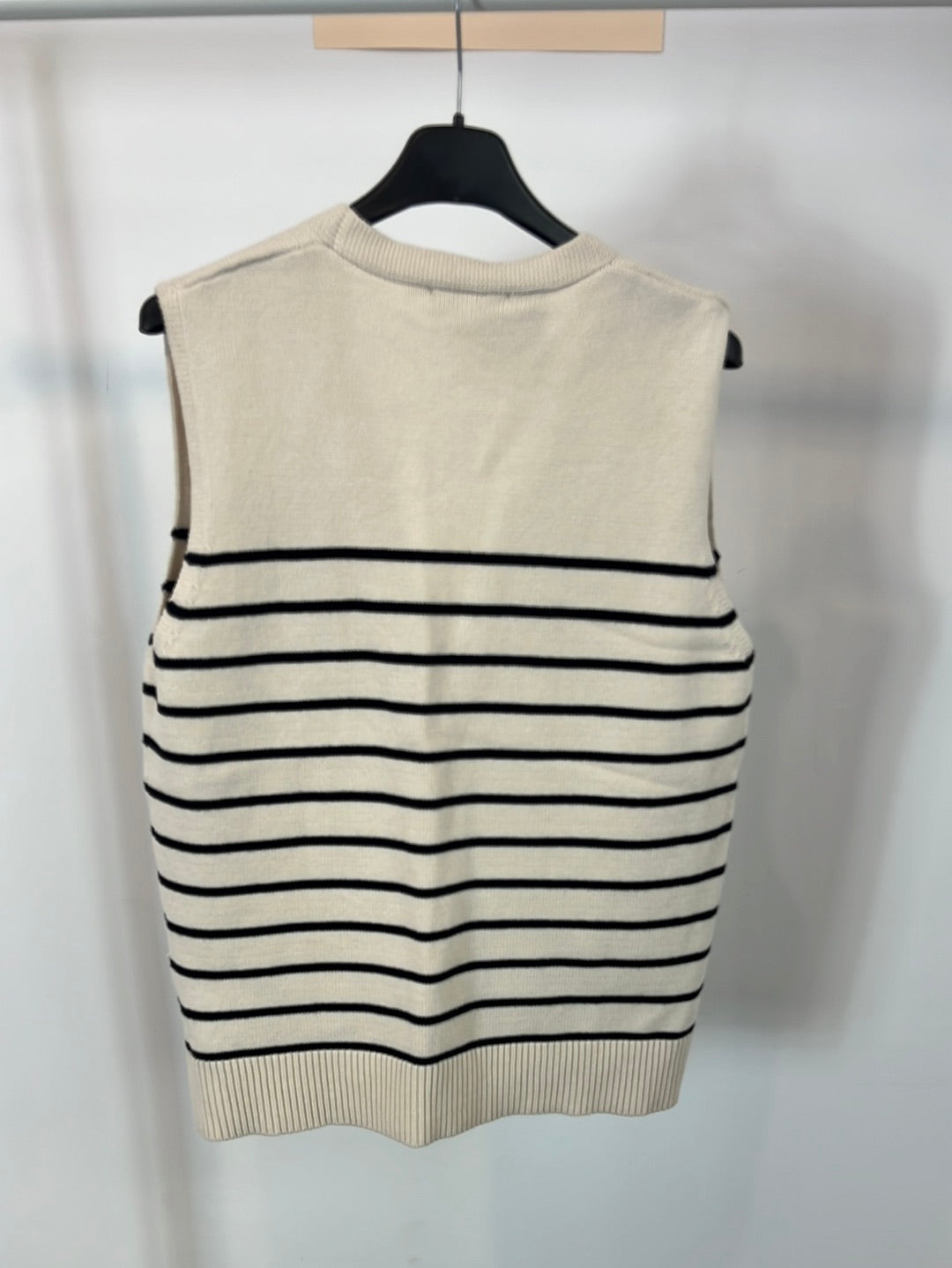 ZARA. Chaleco beige rayas. T S