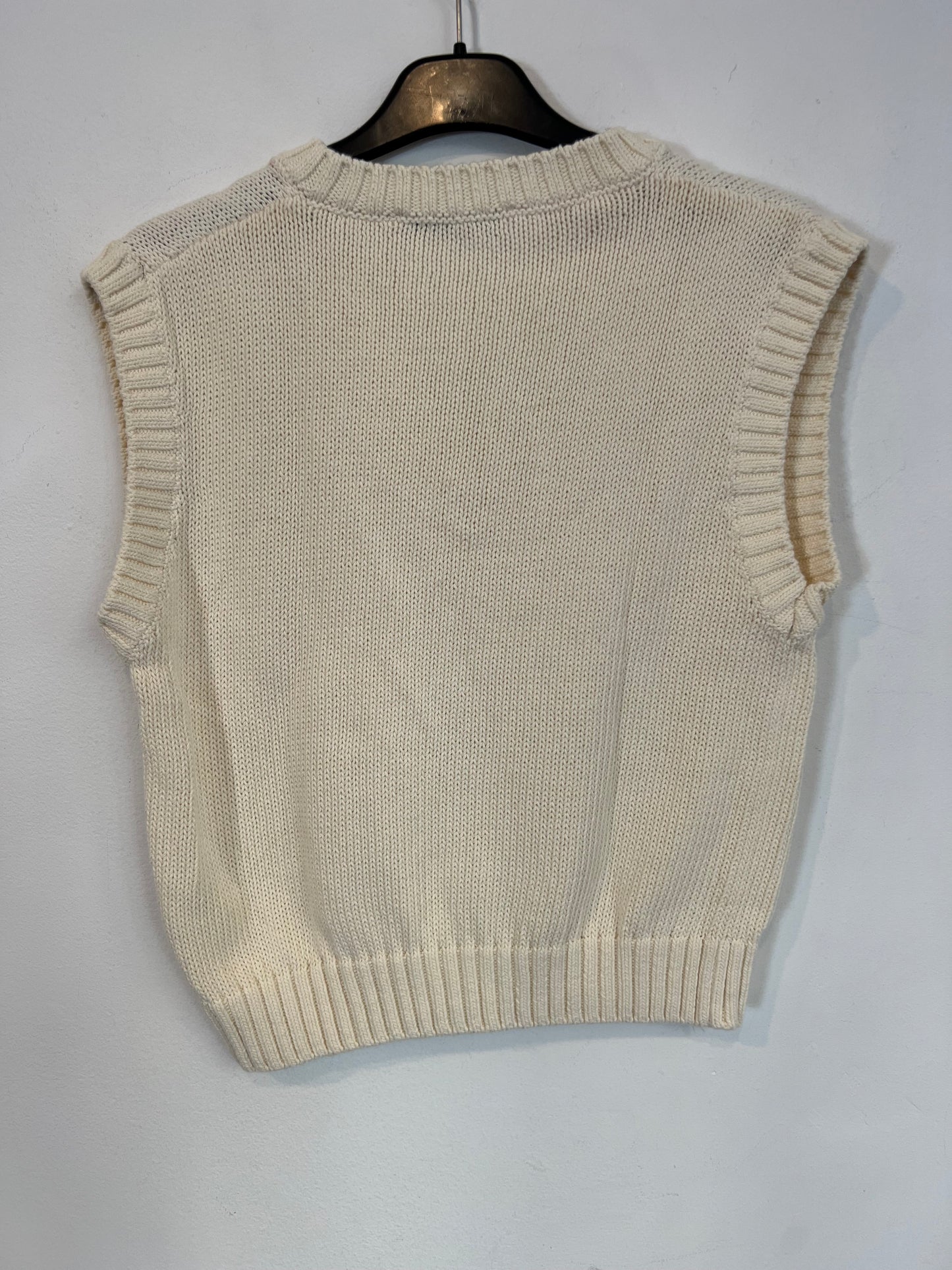 ZARA. V-neck vest. TM (S)