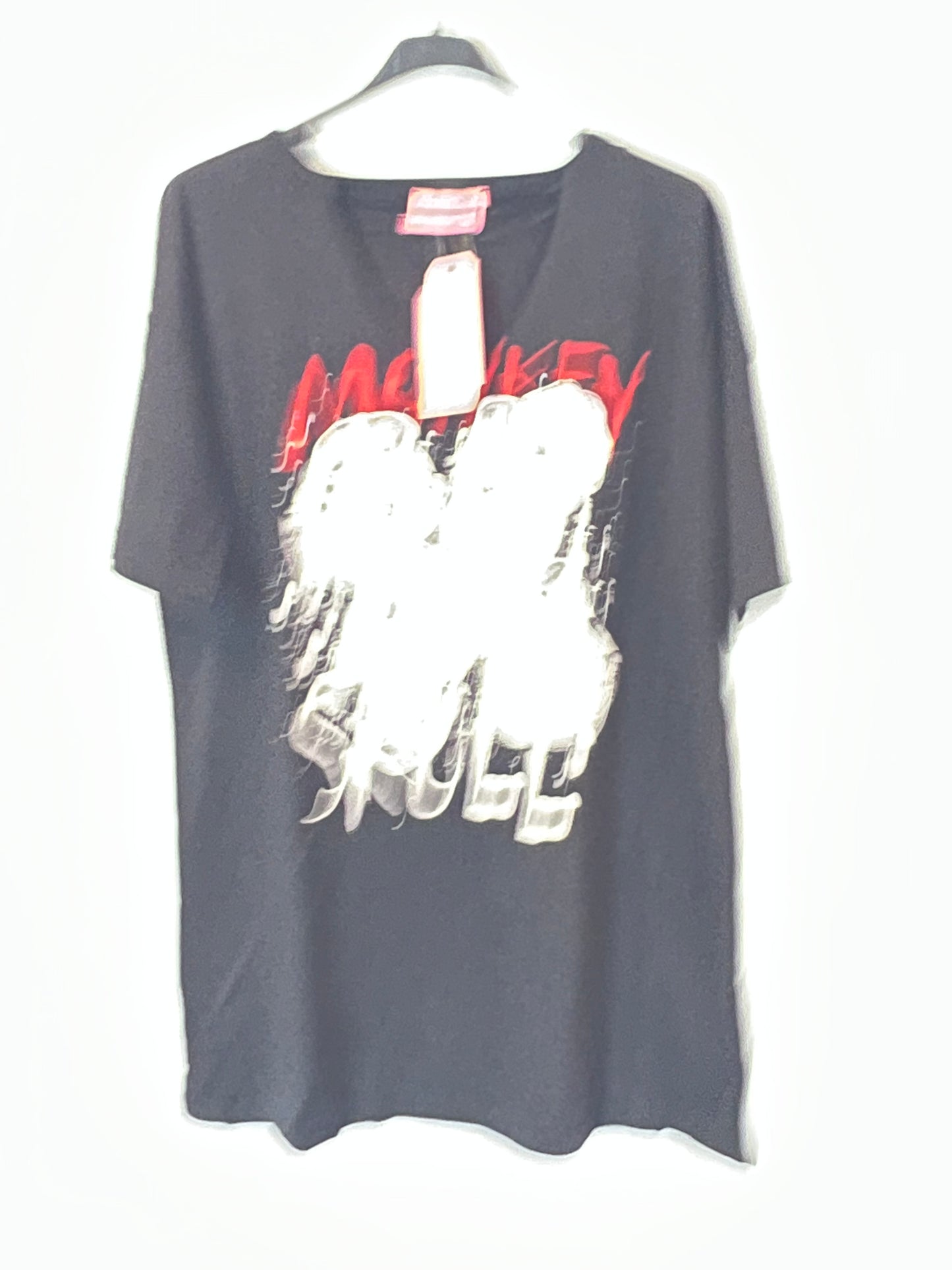 PINK WOMAN. camiseta negra monkey T.m