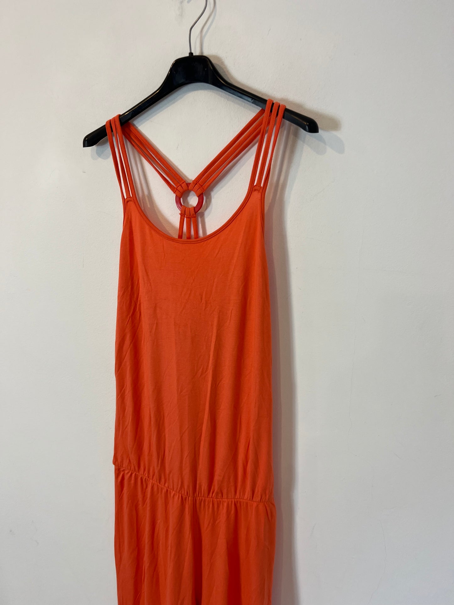 PINK WOMAN. mono coral fluido T.s