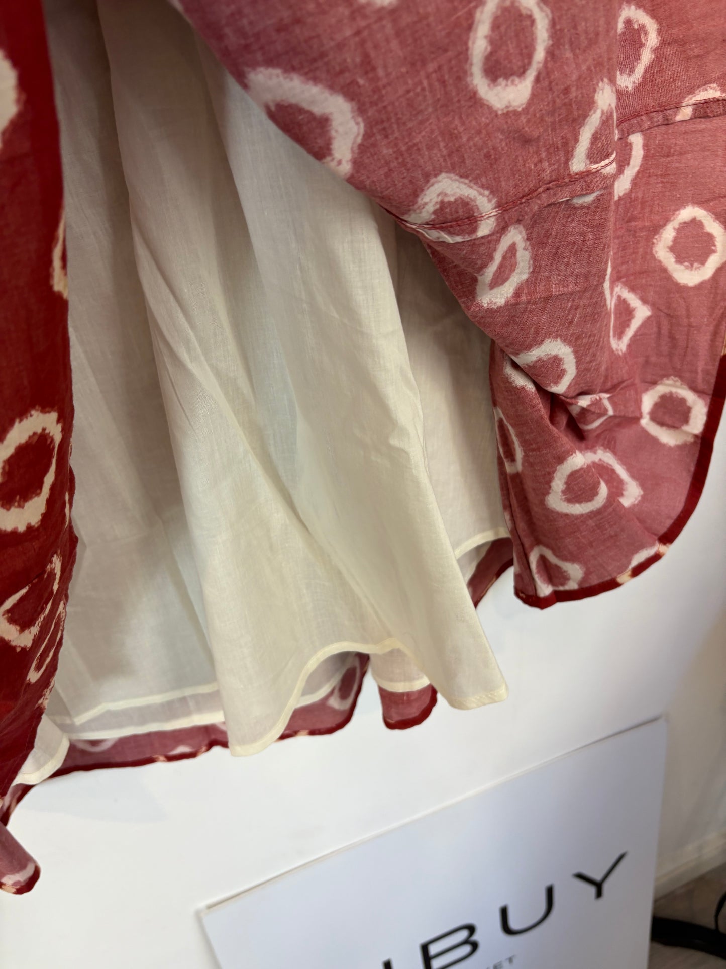 CHERRIES. Flowy purple top. Size XL