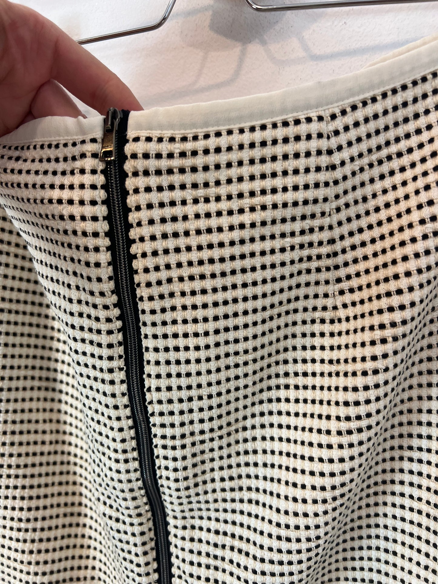 MARCCAIN. Falda beige textura T.1(s)