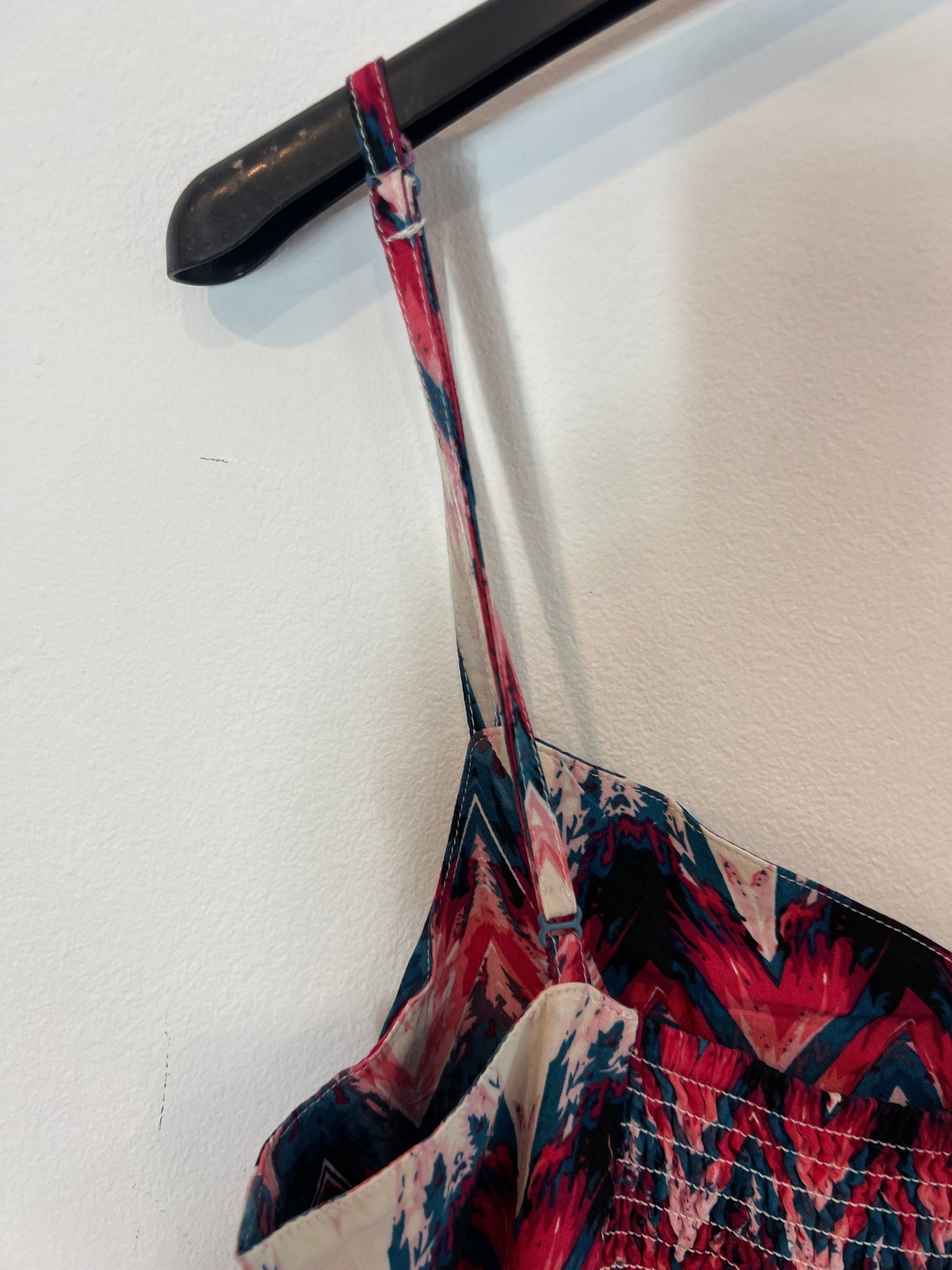 ONLY. Printed midi dress. Size 38