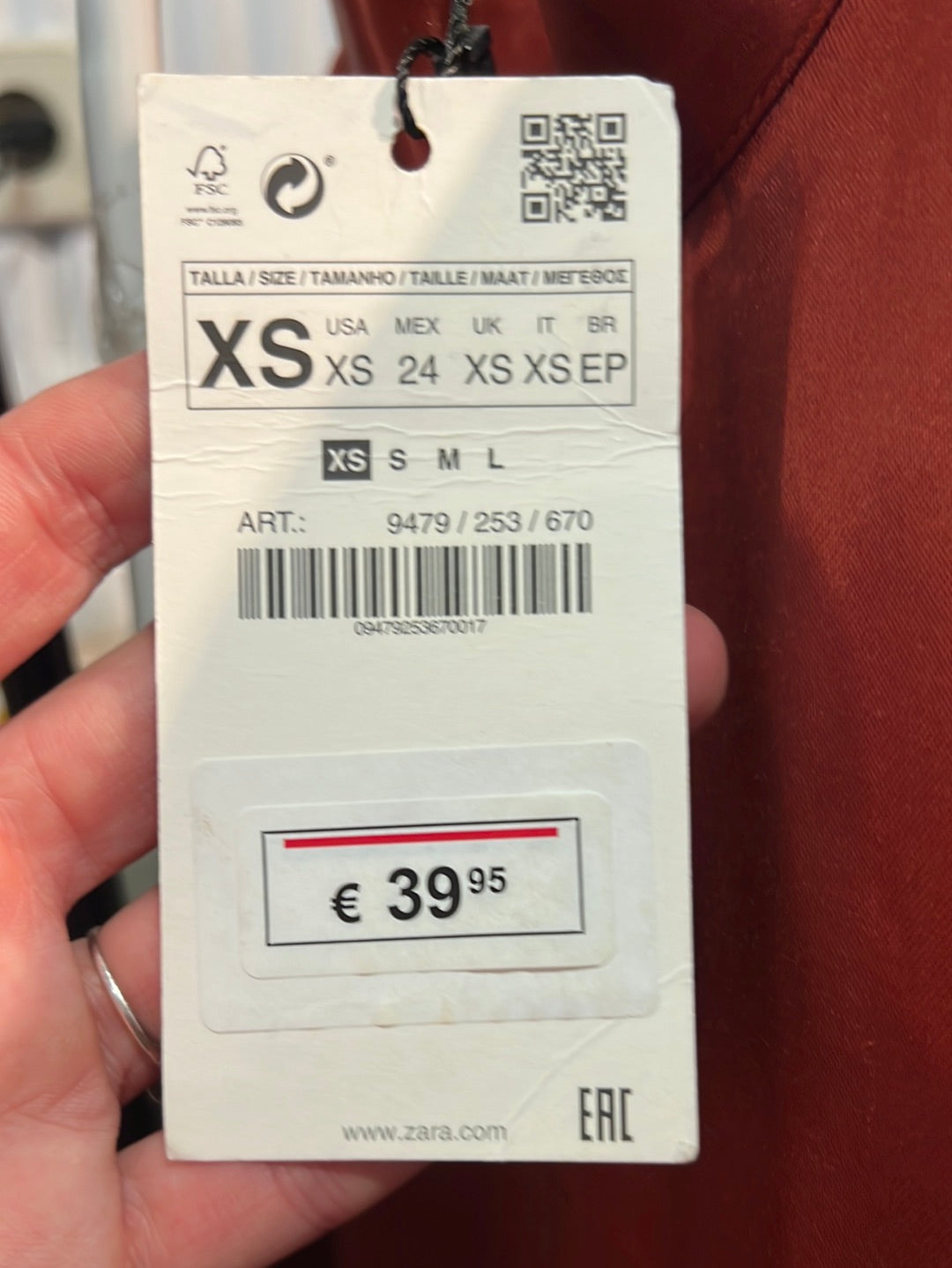 ZARA. Top teja cuerdas T.xs