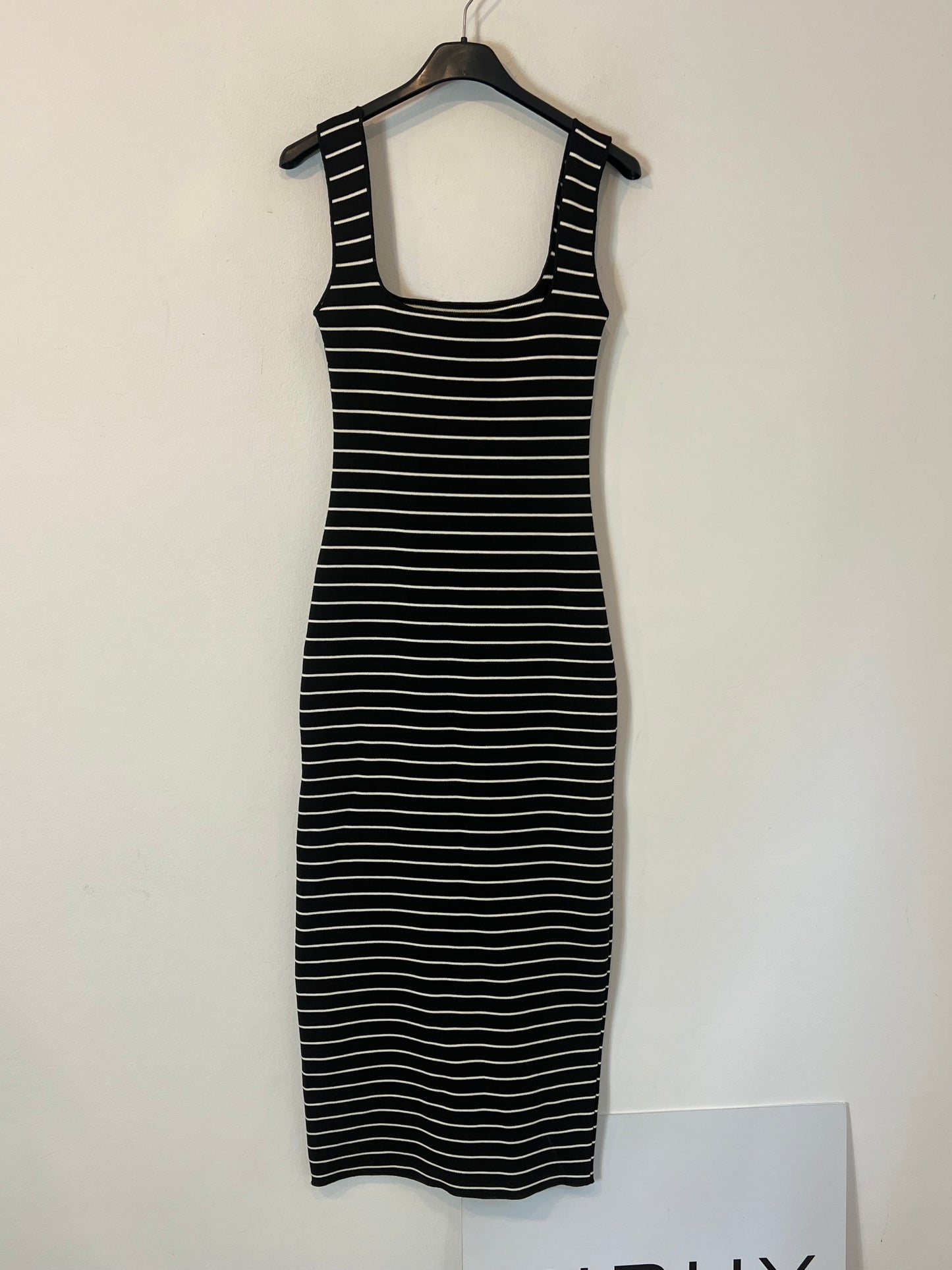 ZARA. Black striped knit dress Ts