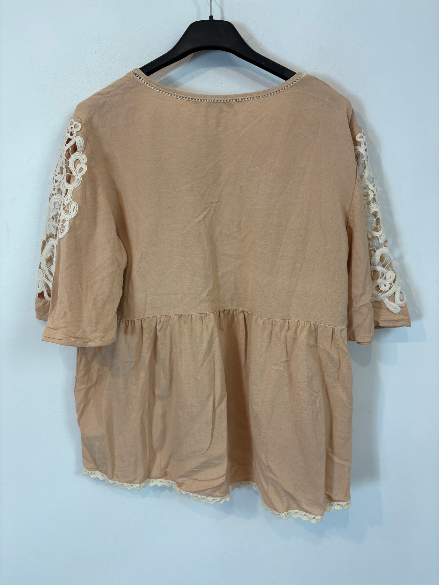 ZARA. Top maquillaje detalle manga. T M