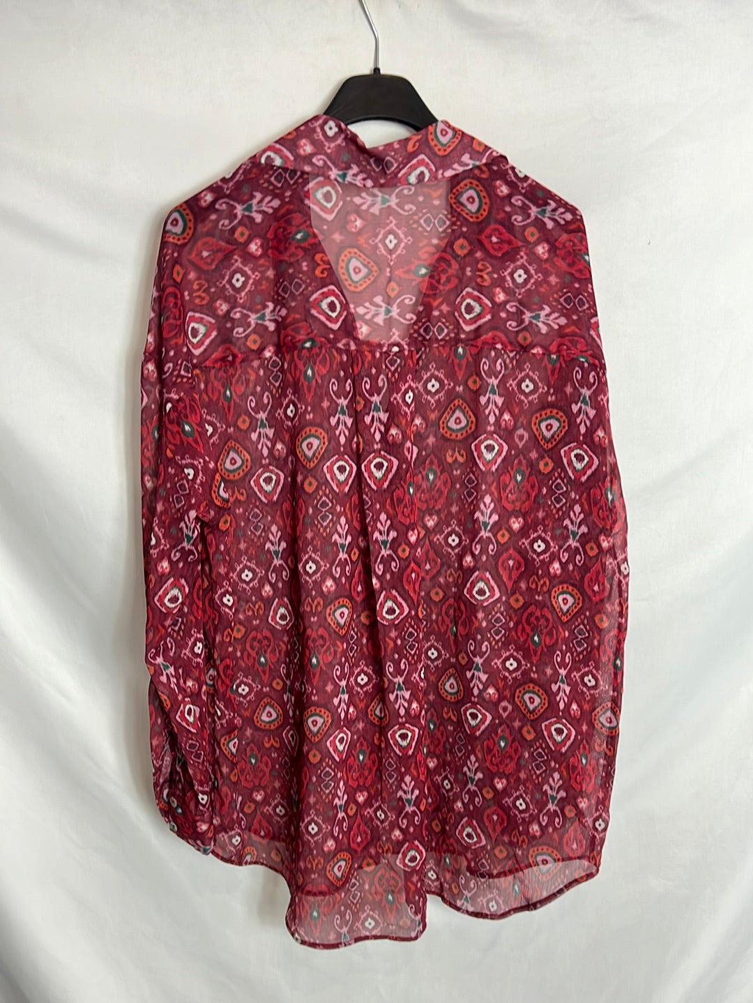 ZARA. Semi-sheer printed burgundy blouse. TM