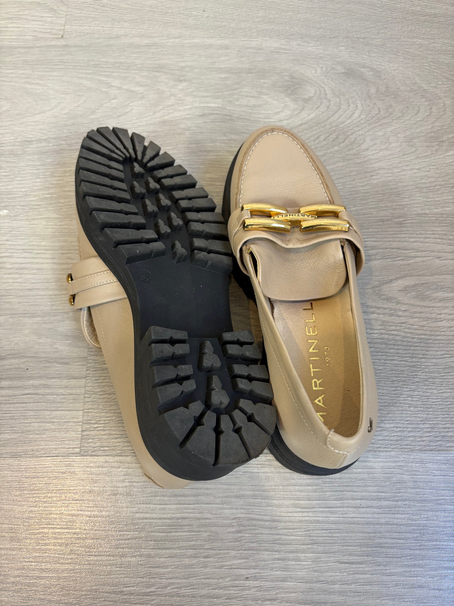 ZARA. Flowy green trousers T.xs