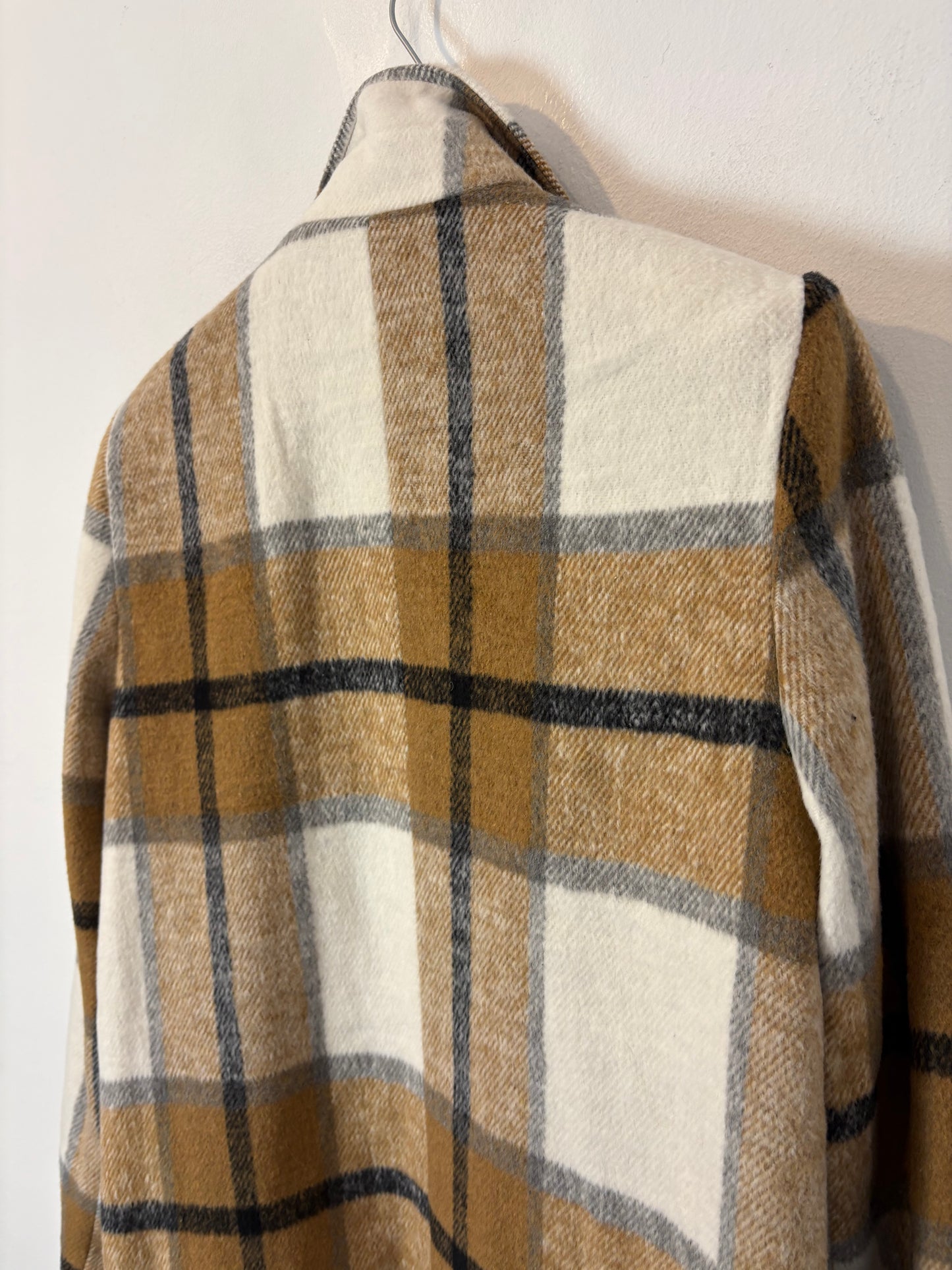 ZARA. Mustard textured back top. TS