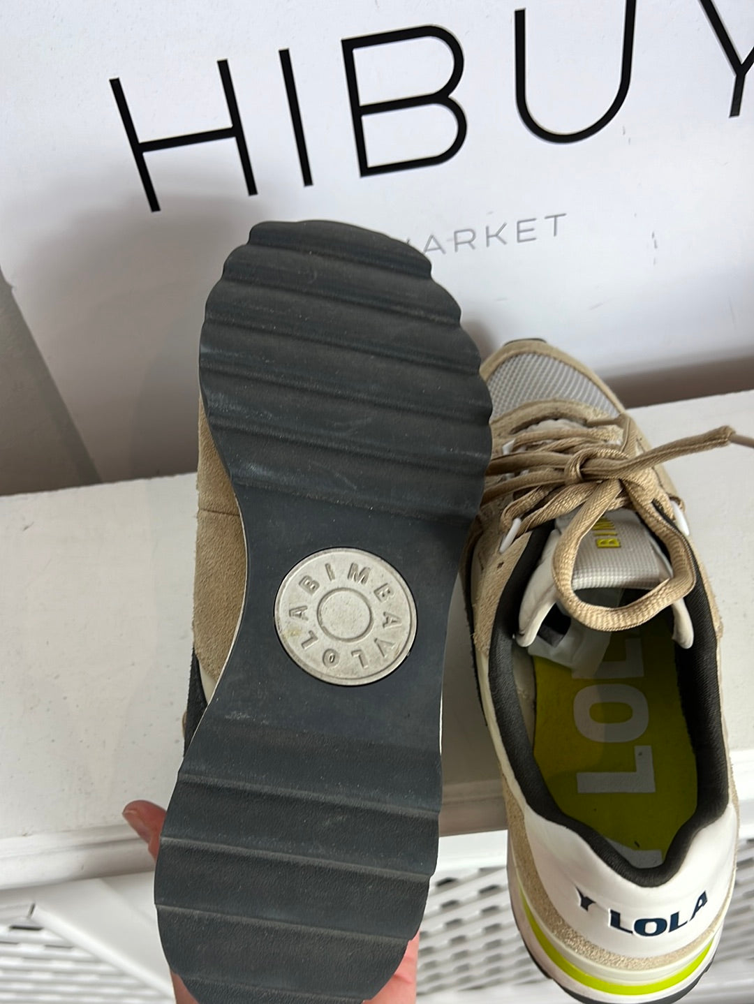 BIMBA Y LOLA. Beige sneakers. Size 40