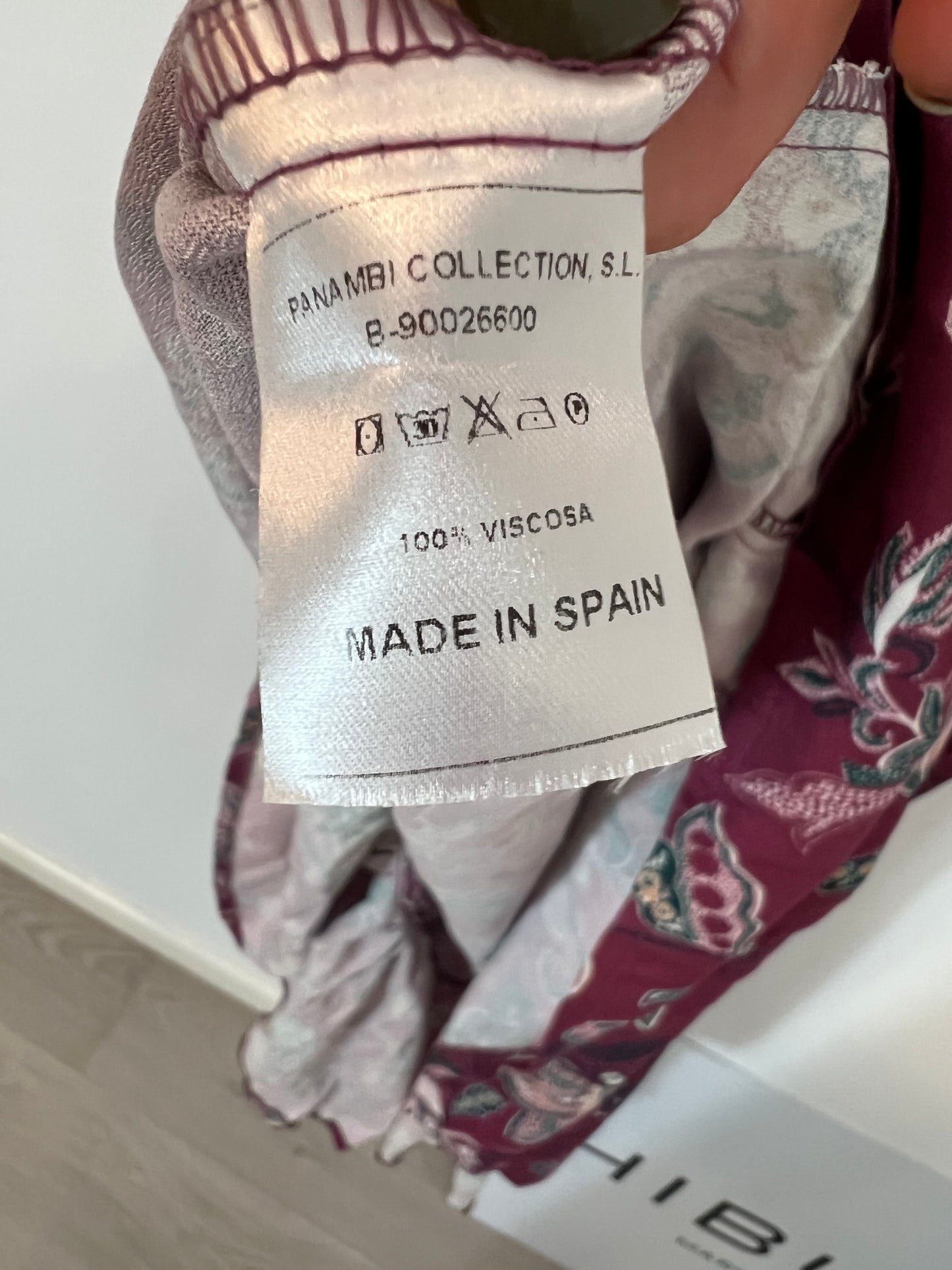 PANAMBI. Vestido largo estampado detalle volante. T 36