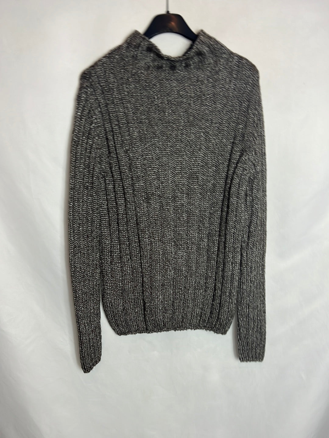 PEDRO DEL HIERRO. Jersey ocre jaspeado cuello alto. T M