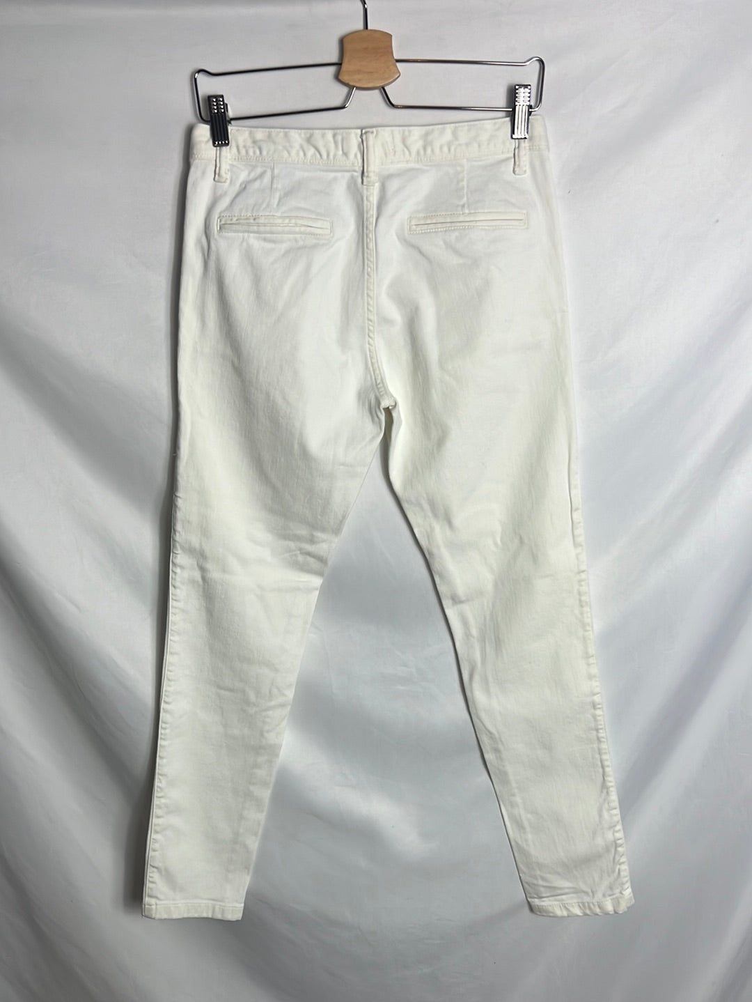 BA&SH. White skinny pants. Size 4(38)