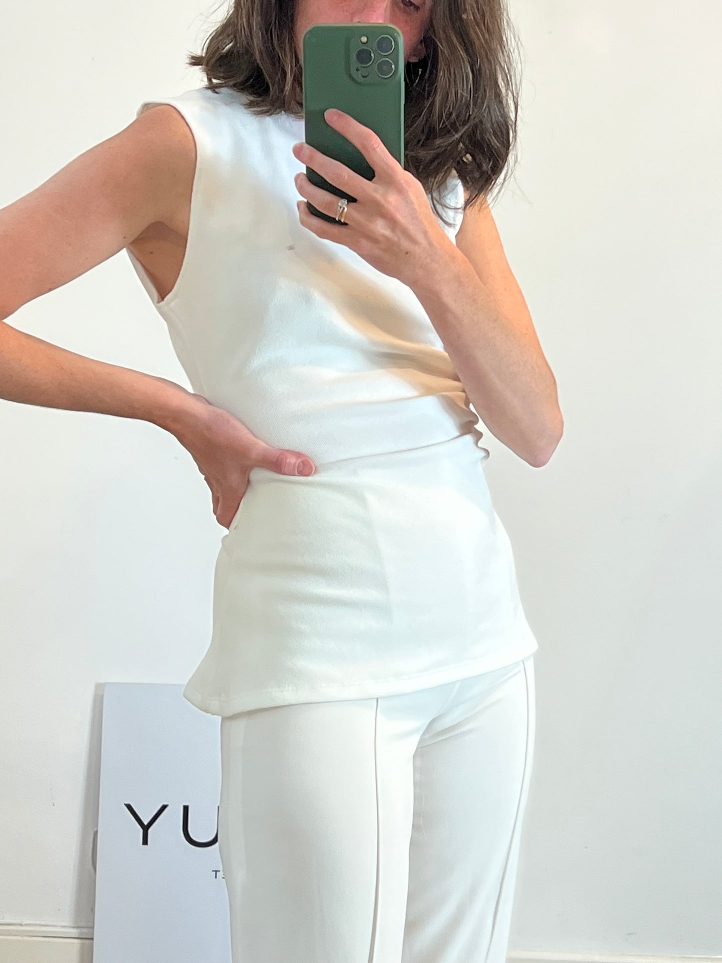 ZARA. White textured Ts top