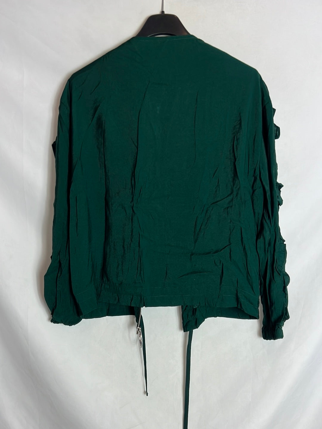 MANGO. Green jacket with ruffle detail. Size XS/S